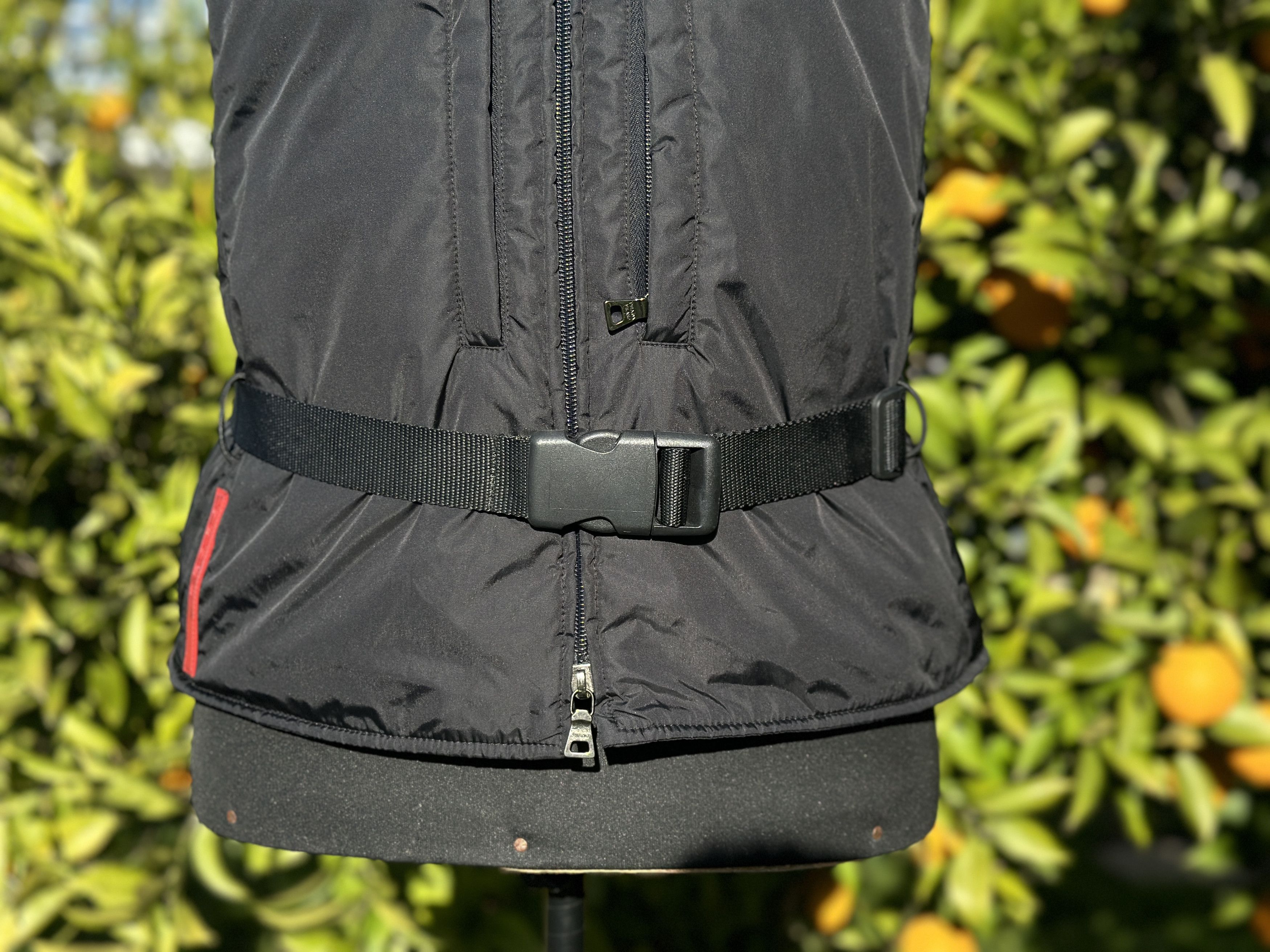Prada Rare Prada Women Technical Belted Vest Gilet Size 42 IT Size M / US 6-8 / IT 42-44 - 3 Thumbnail