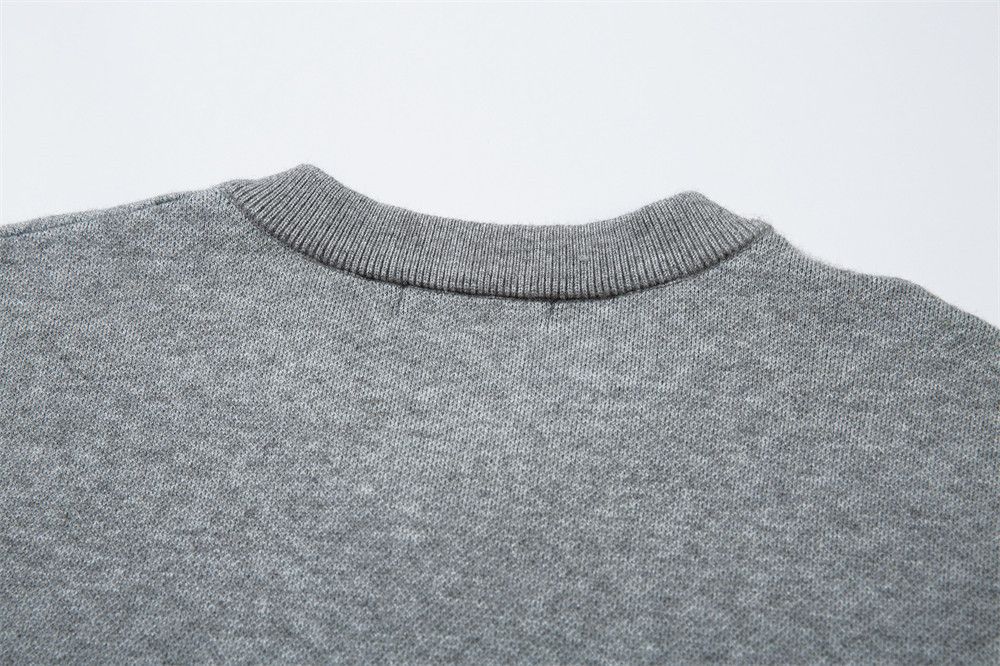 Vintage American letter loose knit V-neck sweater Size US M / EU 48-50 / 2 - 5 Thumbnail