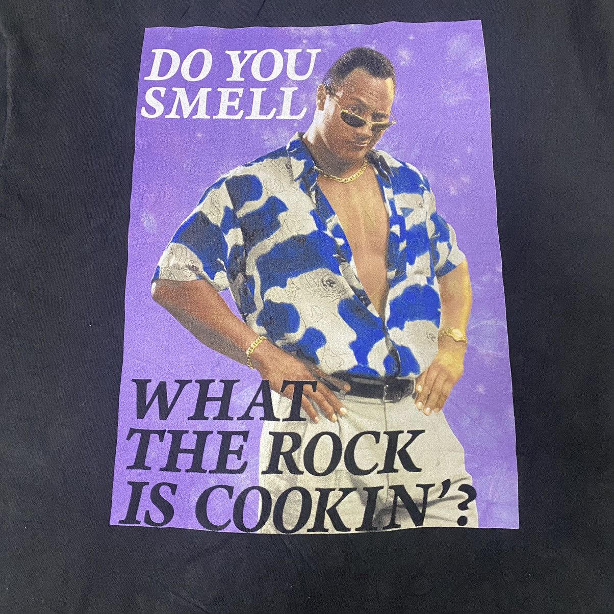 WWE The Rock Shirt 'Do you Smell What The Rock Is Cookin? Size US L / EU 52-54 / 3 - 6 Thumbnail