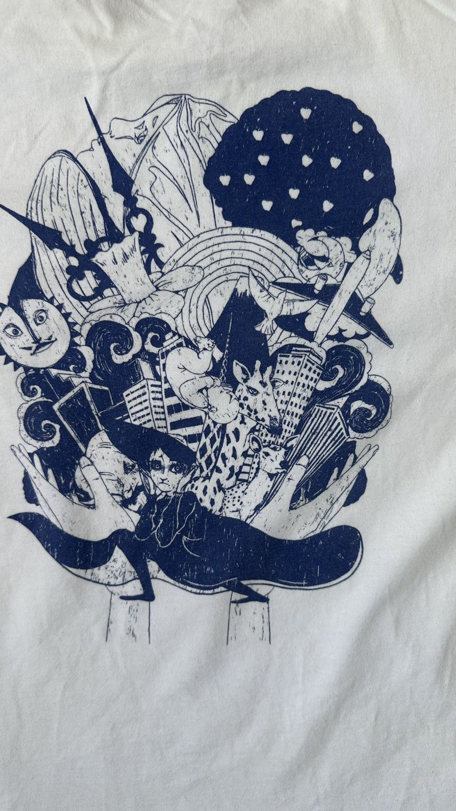 Anime YOASOBI ANIME JAPAN TEE Size US M / EU 48-50 / 2 - 7 Thumbnail