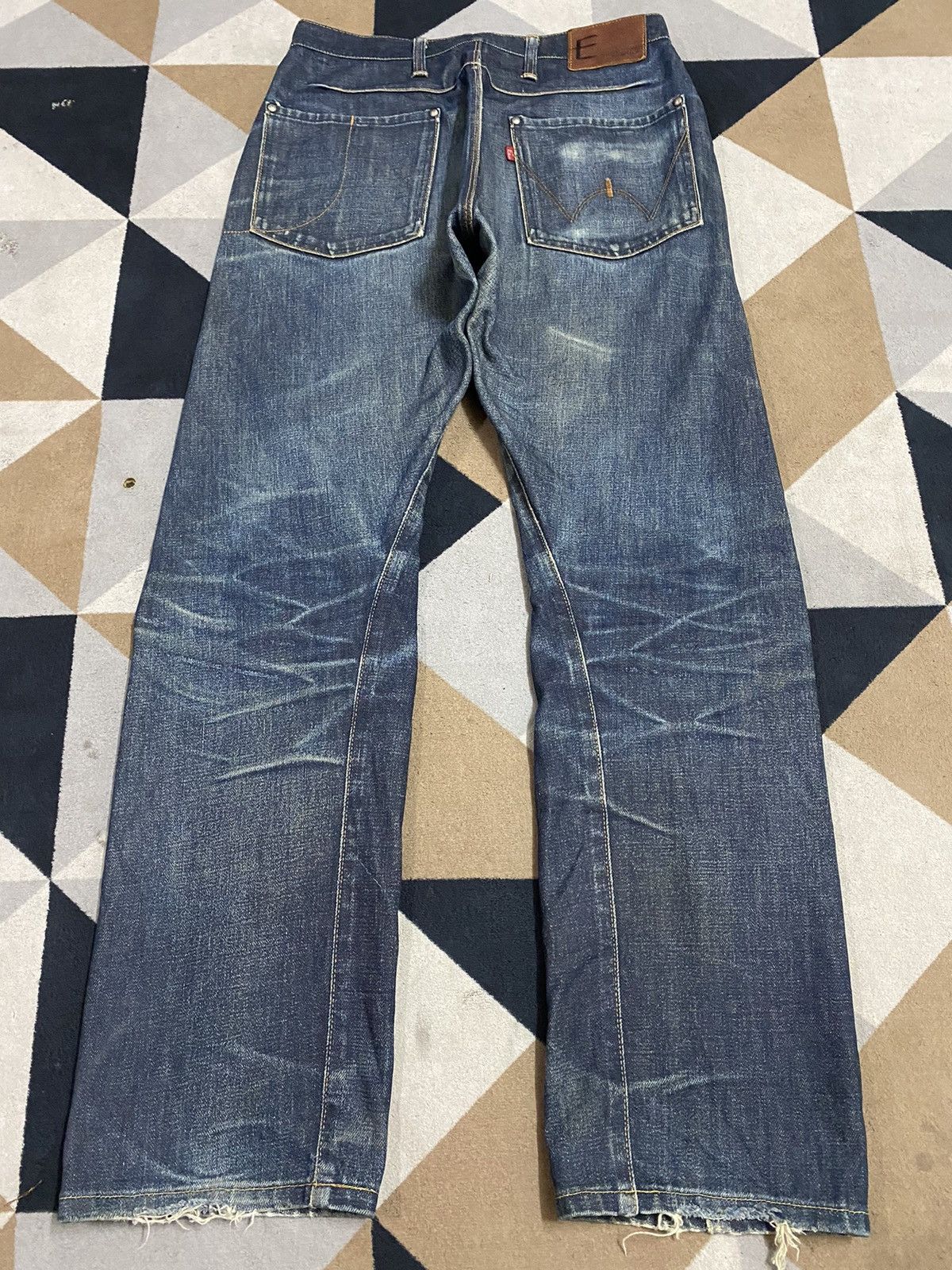 Edwin Edwin Japanese denim jeans with a unique, distressed jeans Size US 29 - 2 Thumbnail