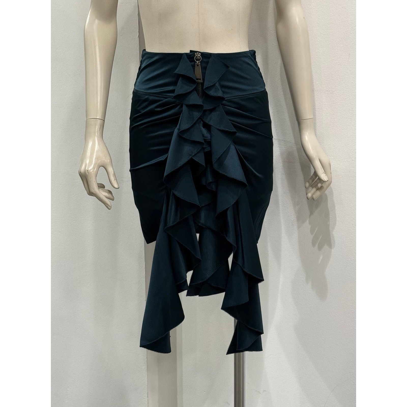 Saint Laurent Paris 2017 Saint Laurent asymmetric draped ruffle skirt Size 25" / US 0 / IT 36 - 2 Thumbnail