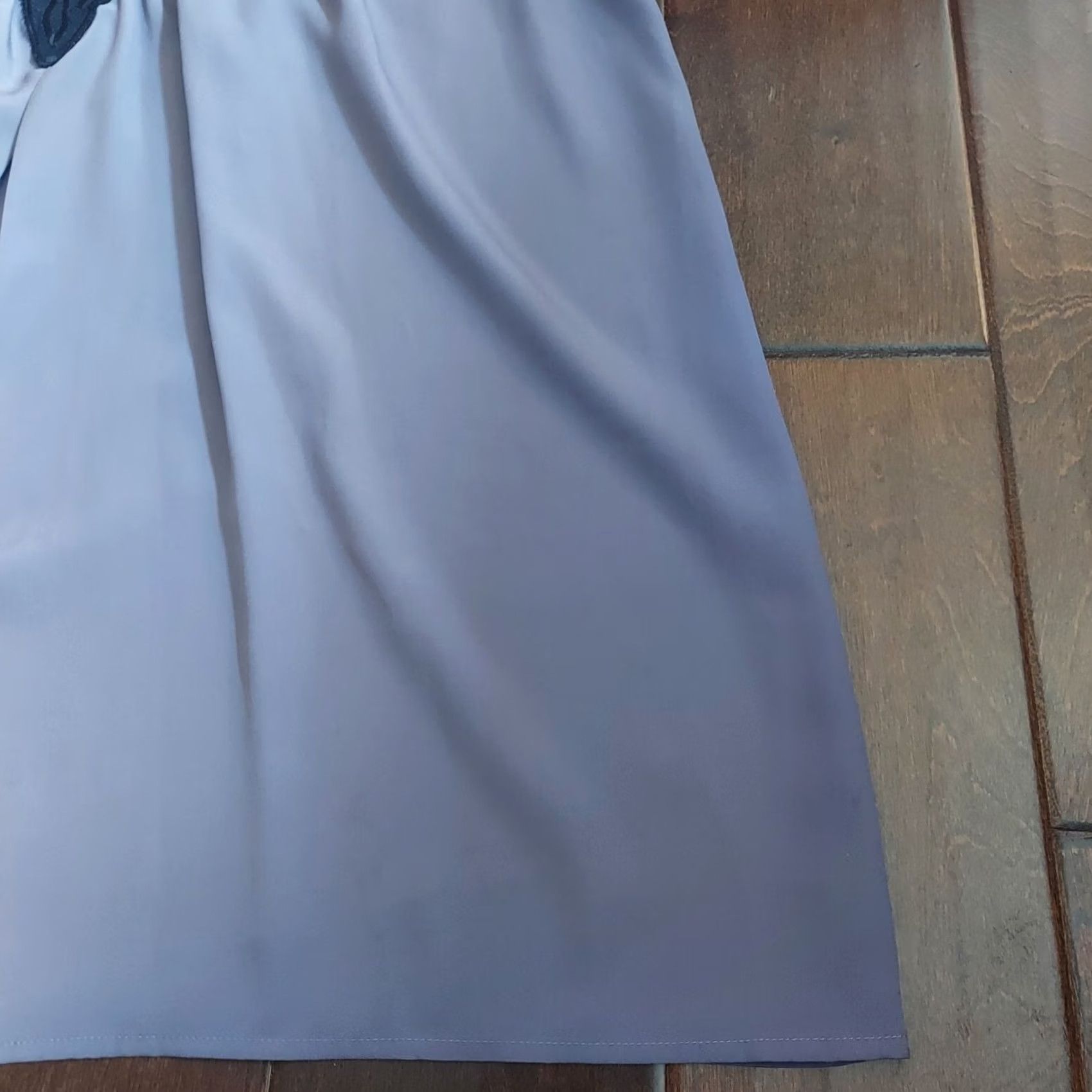 Brandblack Petticoat Alley Blouse - Blue Black Ruffle Sleeveless, L, Women, Polyester, Basic, Size L, Pre-owned, (Petticoat Alley) Size L / US 10 / IT 46 - 5 Thumbnail