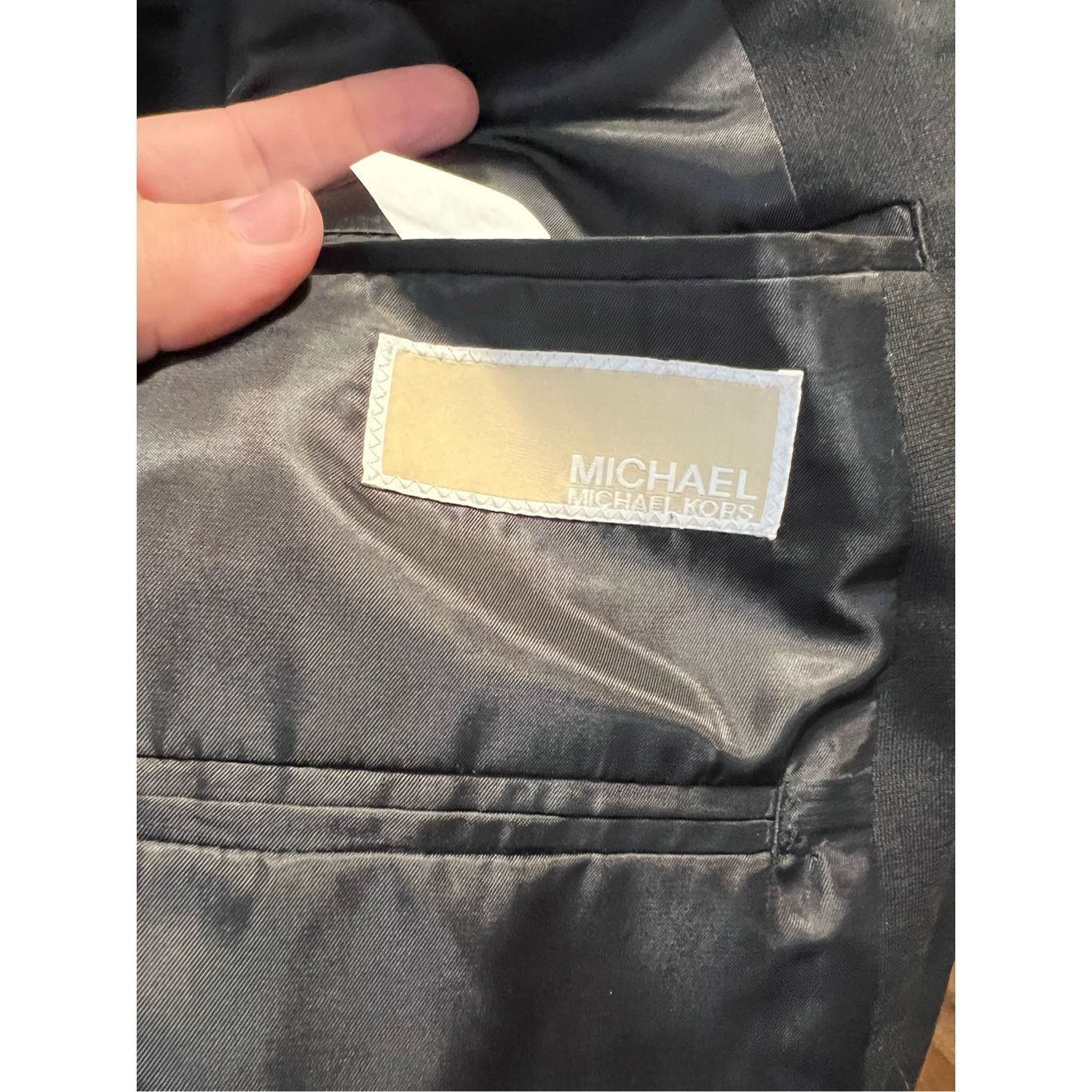 Michael Kors Michael Michael Kors Black Tux Top Men’s Size 50R 54% Polyes Size 50R - 9 Thumbnail