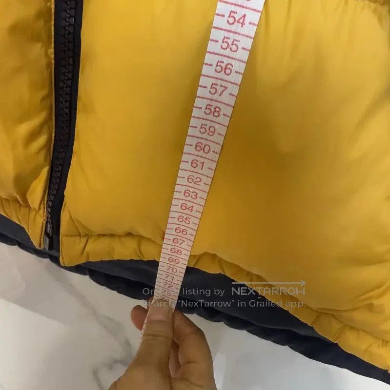 Burberry Burberry Yellow Logo Sleeveless Outerwear. Size US L / EU 52-54 / 3 - 9 Thumbnail