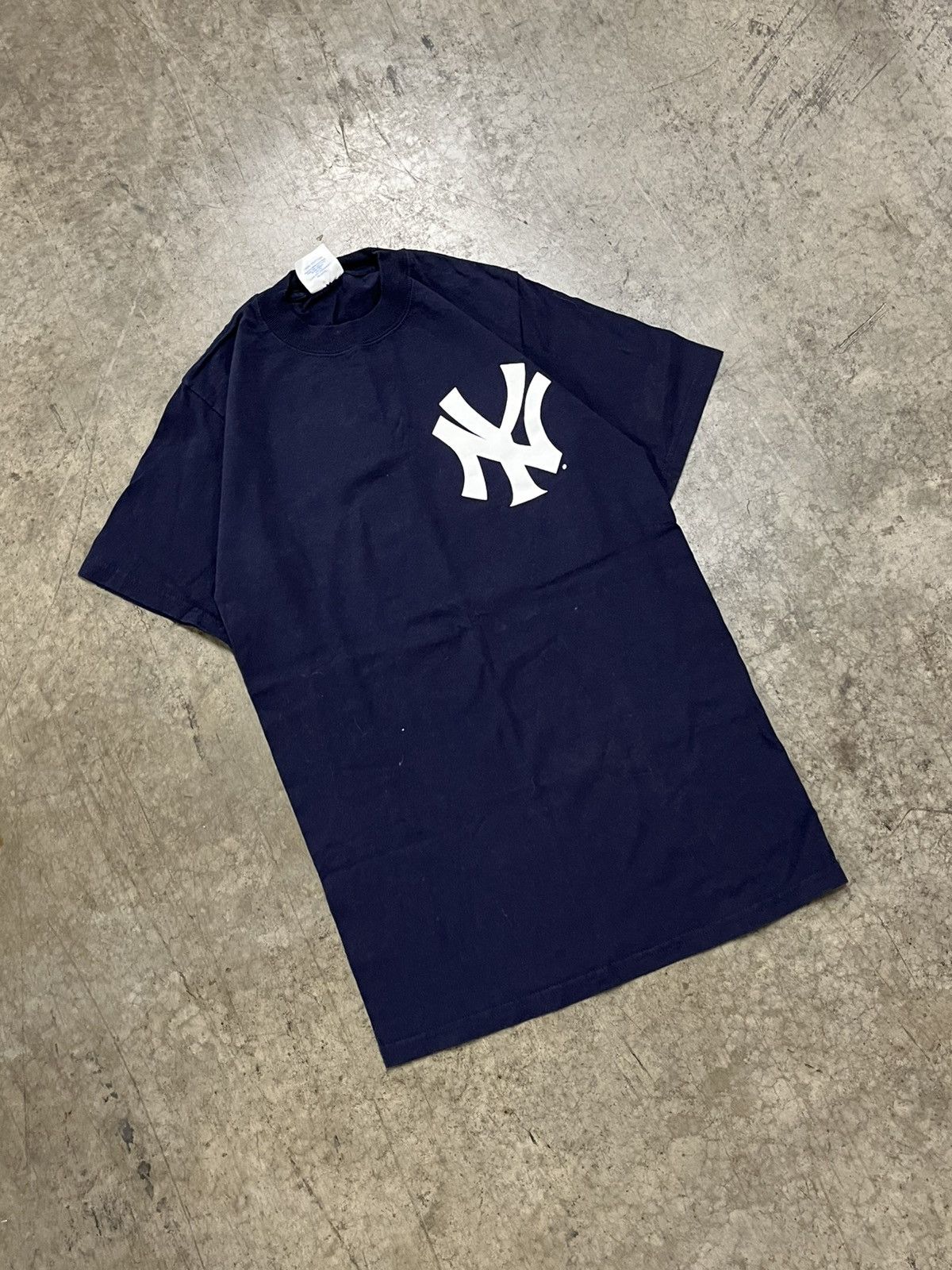 Vintage NY Yankees vintage Derrick Jeter tee shirt hype rare 90s Size US S / EU 44-46 / 1 - 3 Thumbnail