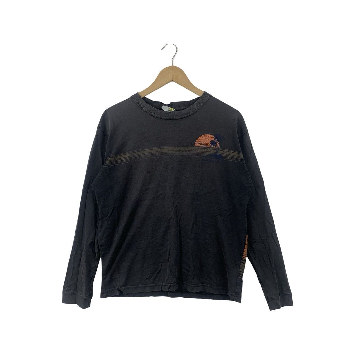 Vintage Vintage WASHED SMALL SUNSET Graphic Minimal Streetwear Style Size US M / EU 48-50 / 2 - 1 Thumbnail