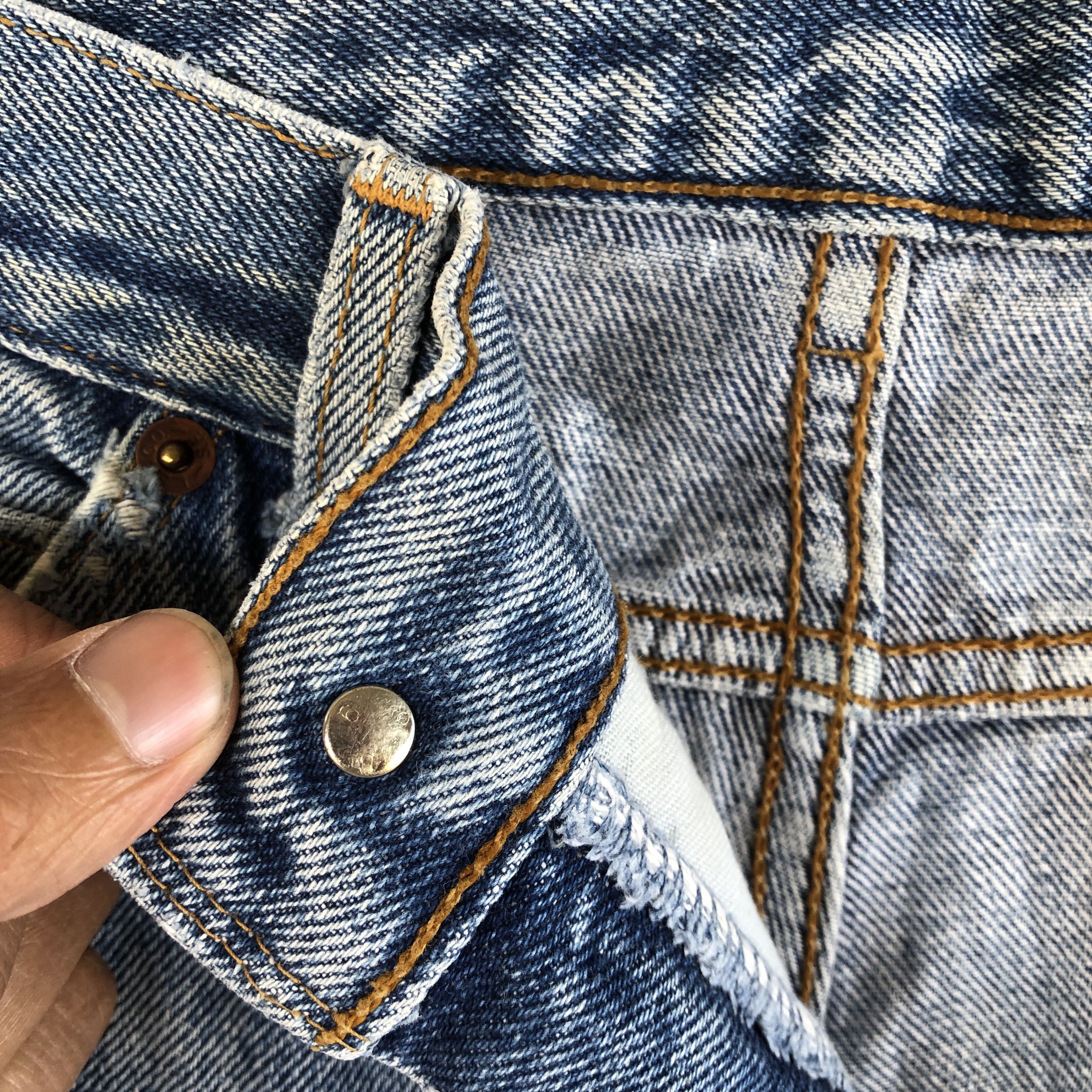 Levi's Vintage 90s Levis 505 Faded Jeans Levi's Light Wash Denim Size US 30 / EU 46 - 6 Thumbnail