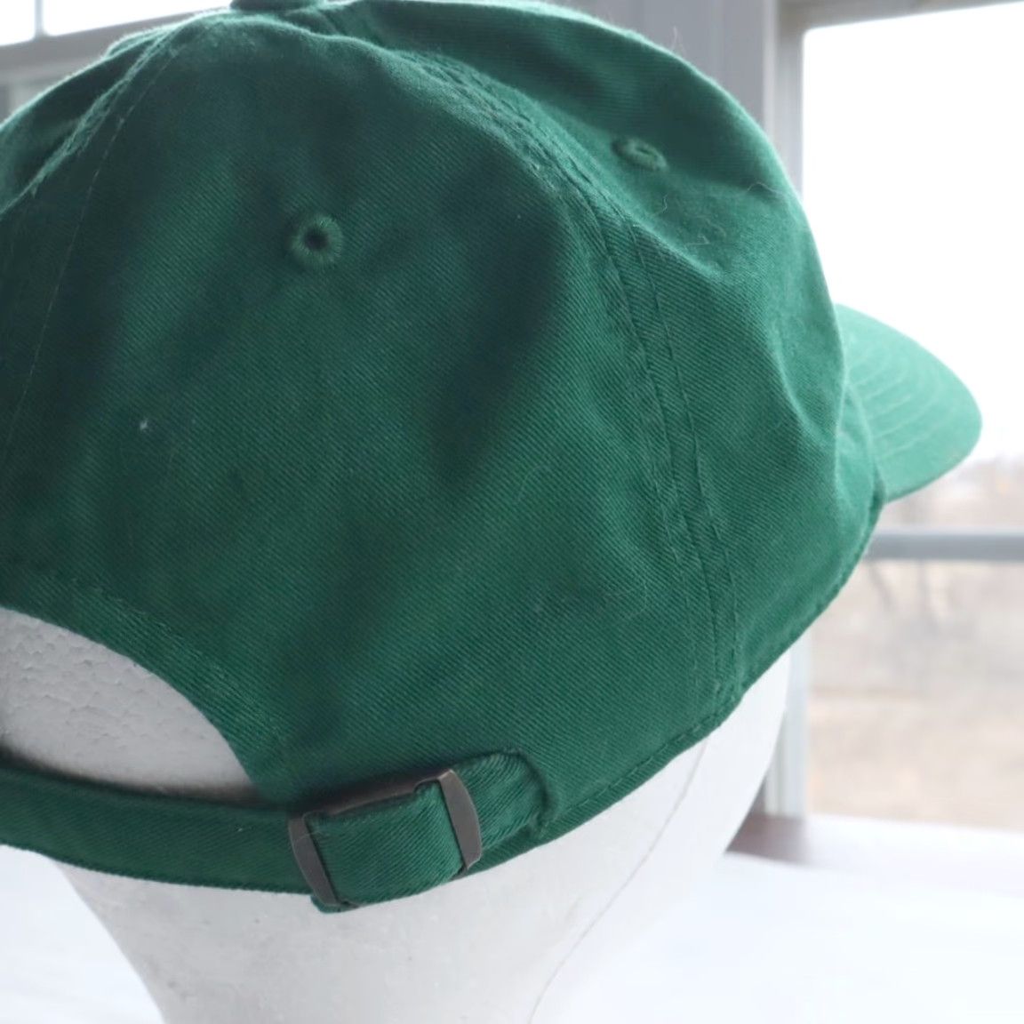 American Needle VINTAGE American Needle The Masters 2015 Green Golf Strapback Hat Men's OS Size ONE SIZE - 5 Thumbnail