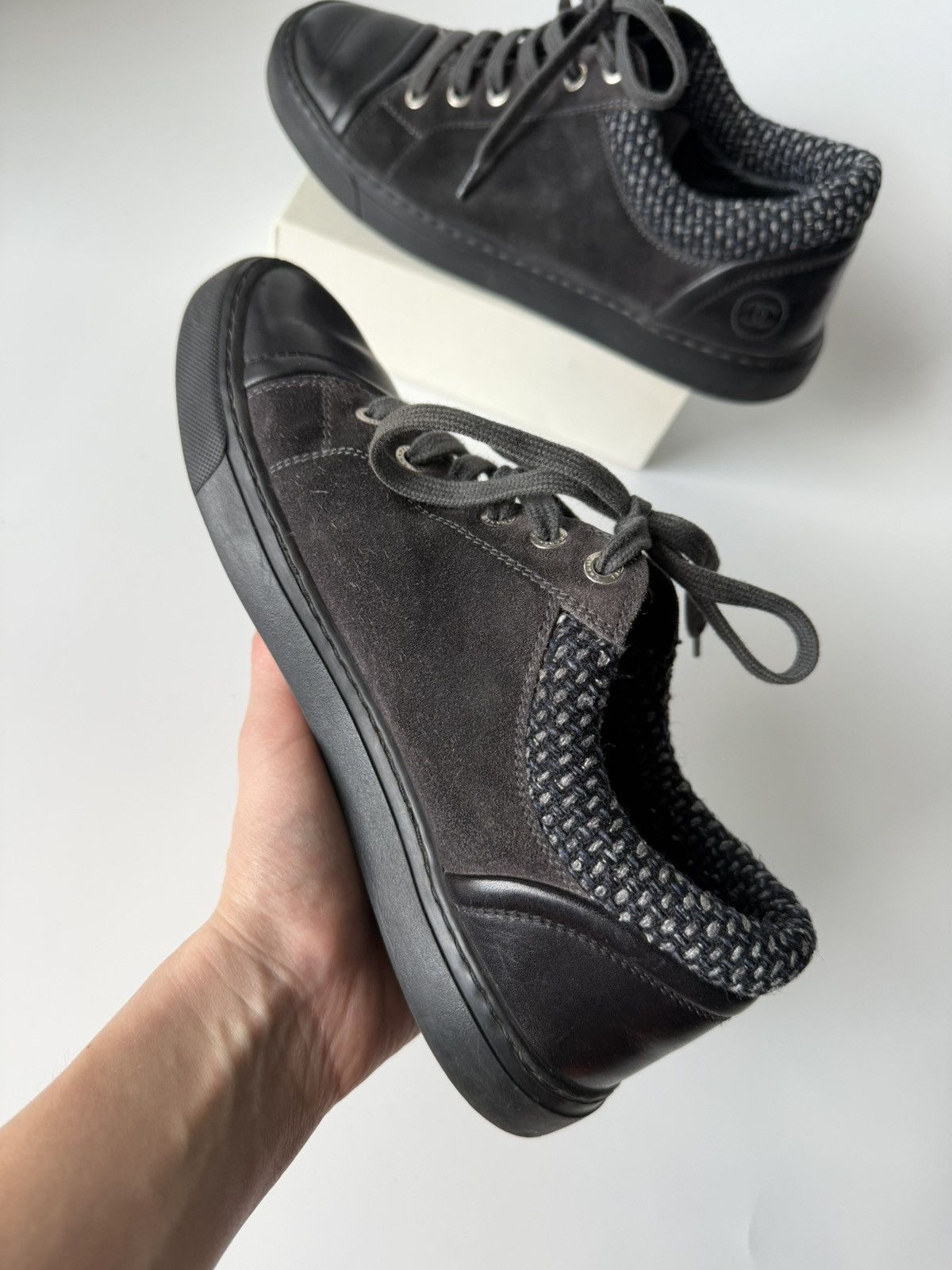 Chanel CHANEL Gray Black Suede Tweed Low Top Lace Up Sneaker Shoes Size US 7 / IT 37 - 7 Thumbnail
