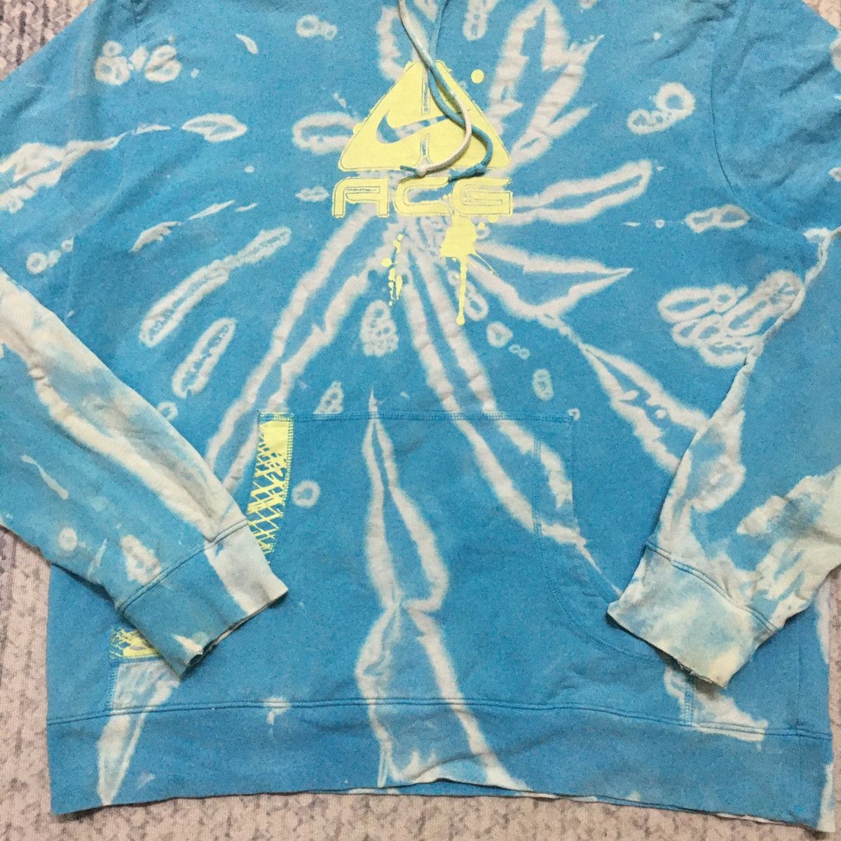 Nike ACG Distressed Y2K Nike ACG Cetre Logo Custom Tye Dye Hoodies Size US XL / EU 56 / 4 - 3 Thumbnail