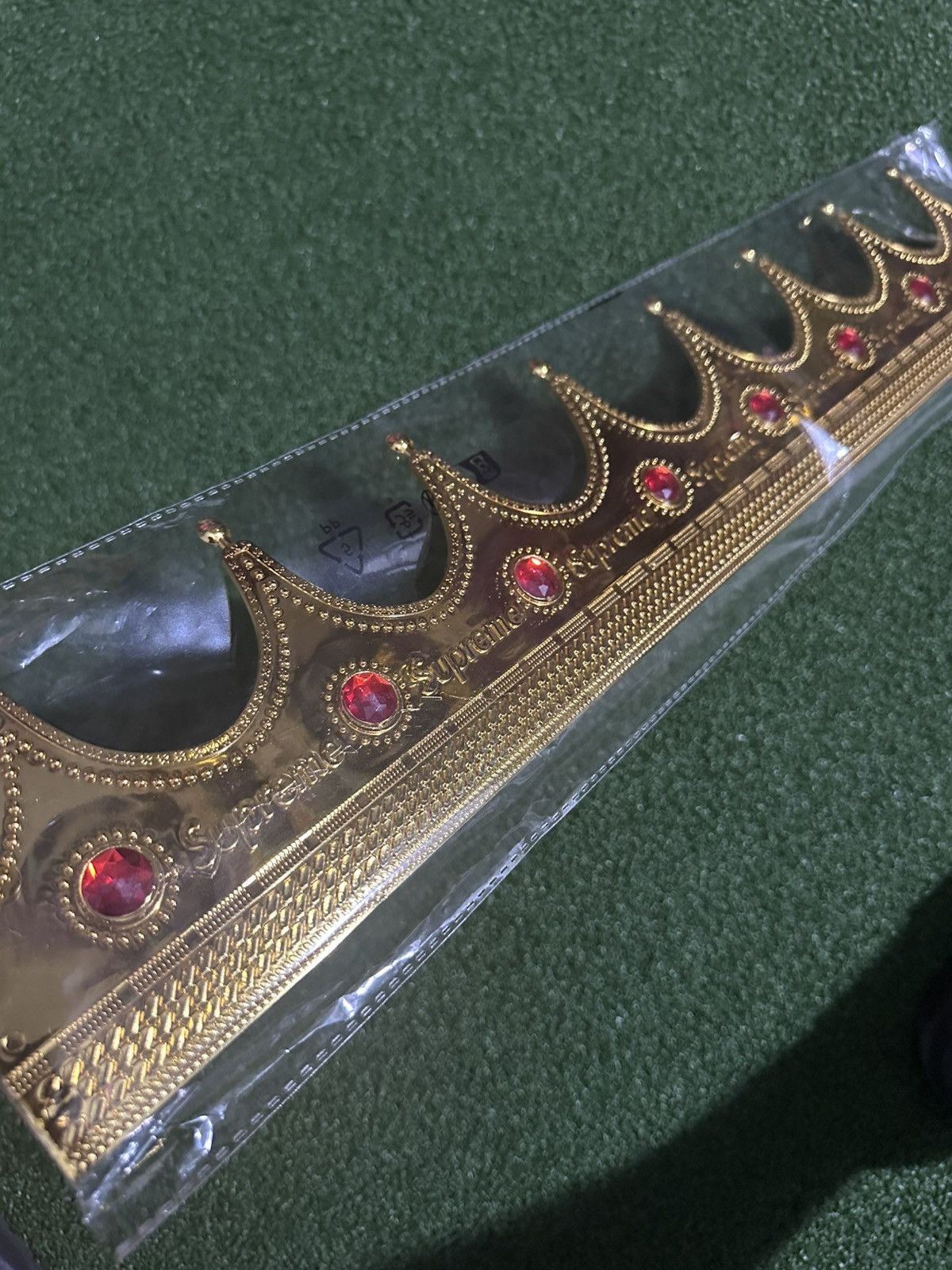 Supreme Supreme Crown 2026 Size ONE SIZE - 3 Thumbnail