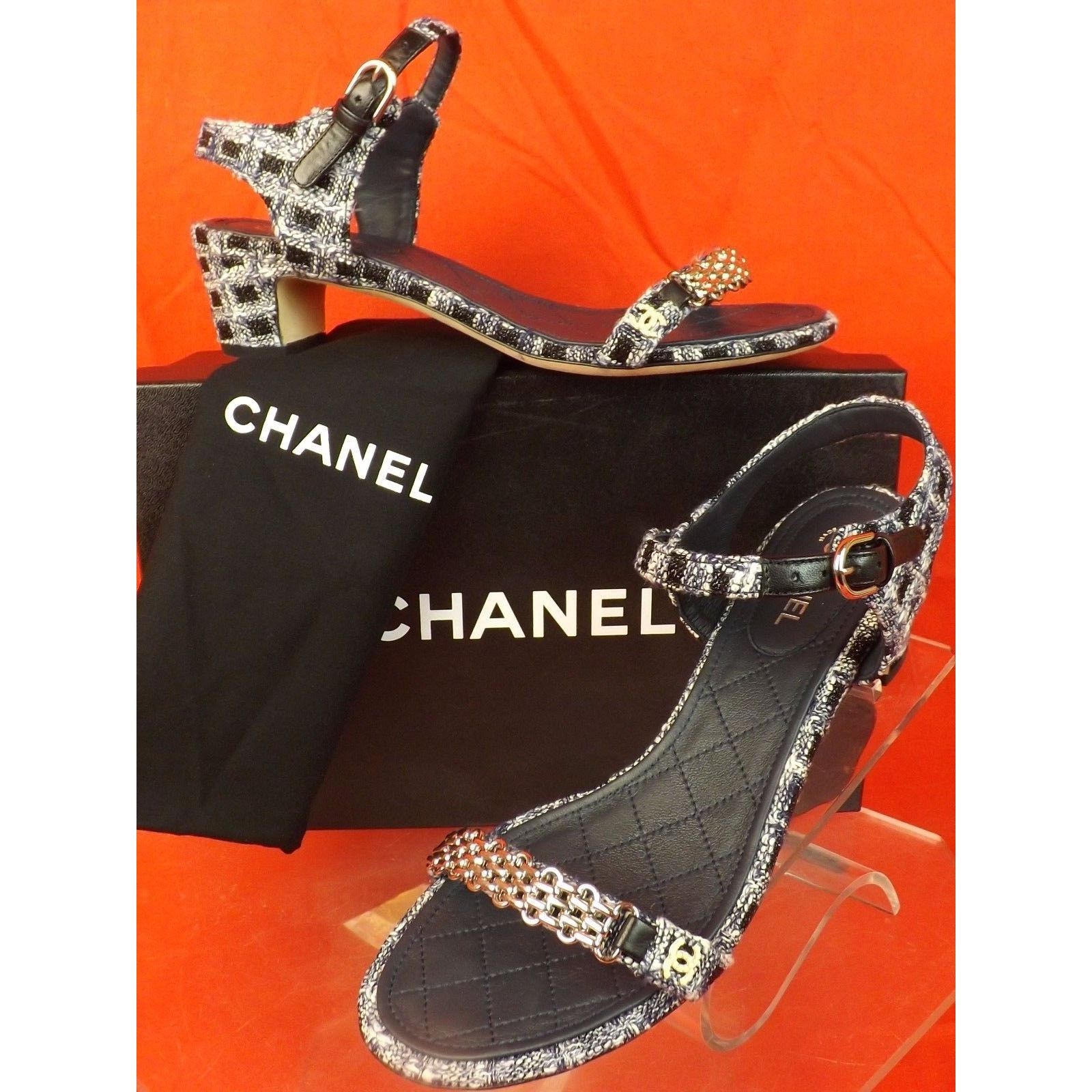 Chanel CHANEL BLUE TWEED GOLD CHAIN CC PEARLS SANDALS PUMPS 38.5 Size US 8.5 / IT 38.5 - 1 Thumbnail