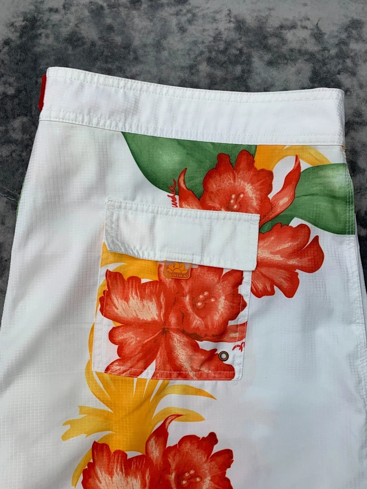 Sundek Sundek 42 Floral Beach Board Shorts Swim Trunks Size 42 2XL Size US 42 / EU 58 - 8 Thumbnail