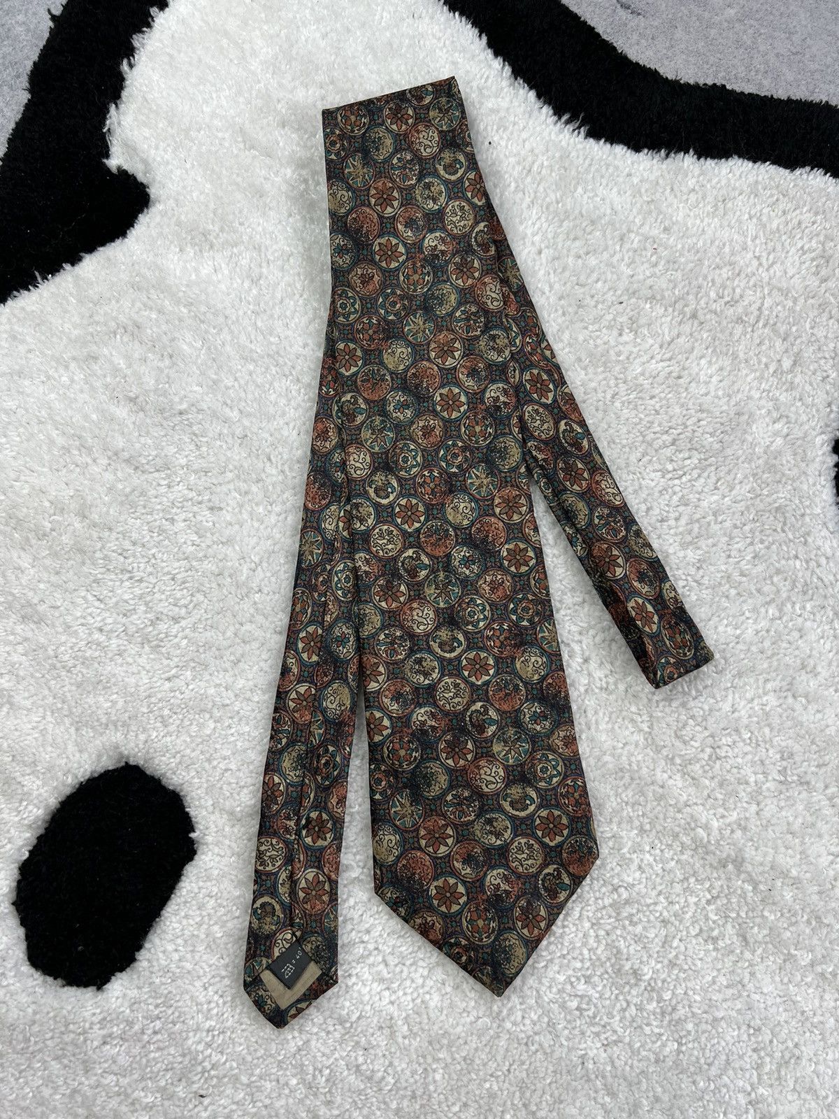 Ermenegildo Zegna Vintage Ermenegildo Zegna Silk Geometric Brown Luxury Tie Size ONE SIZE - 1 Thumbnail