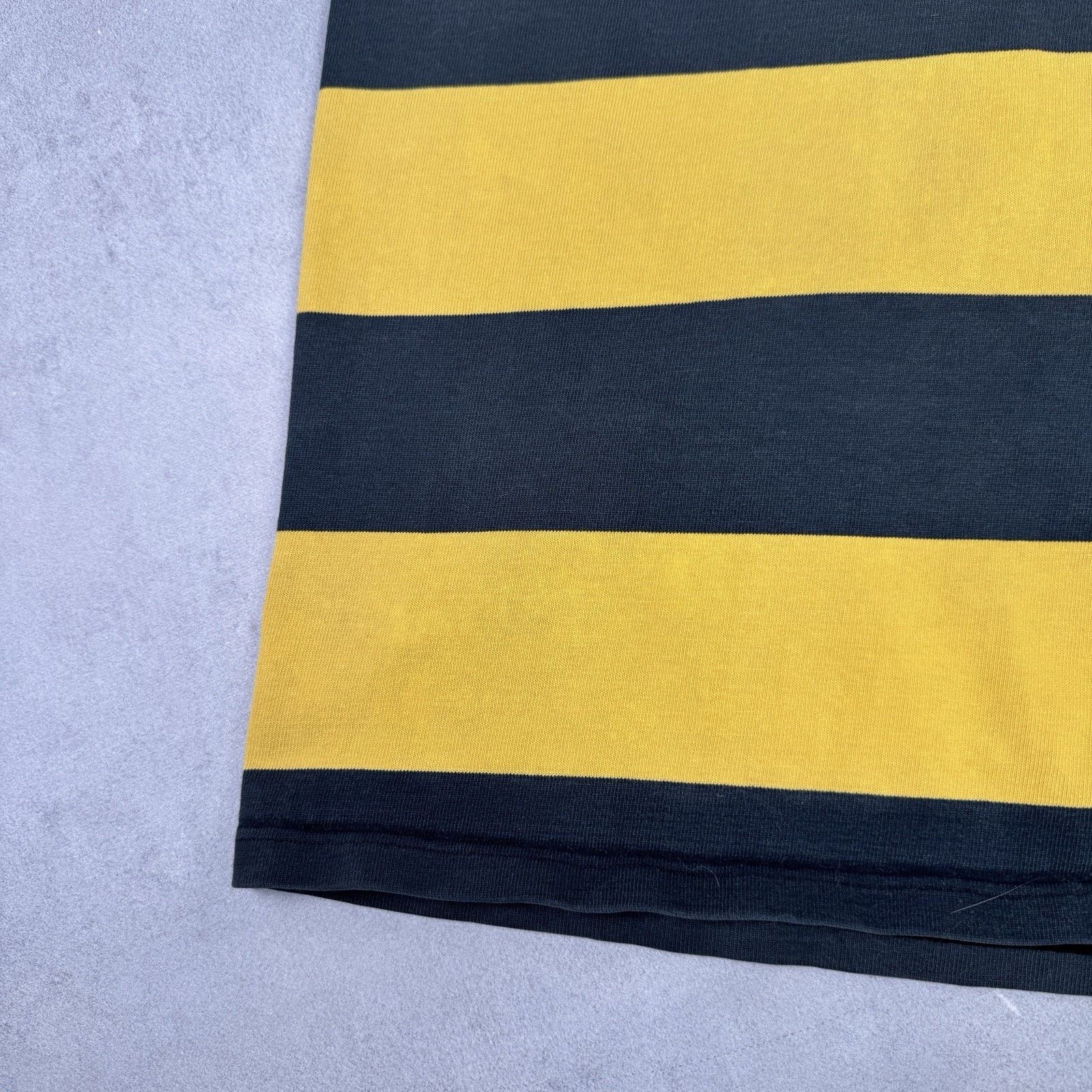 Vintage Vintage 90s Halbro Rugby Jersey Striped #9 Men Size 112cm Size US L / EU 52-54 / 3 - 8 Thumbnail