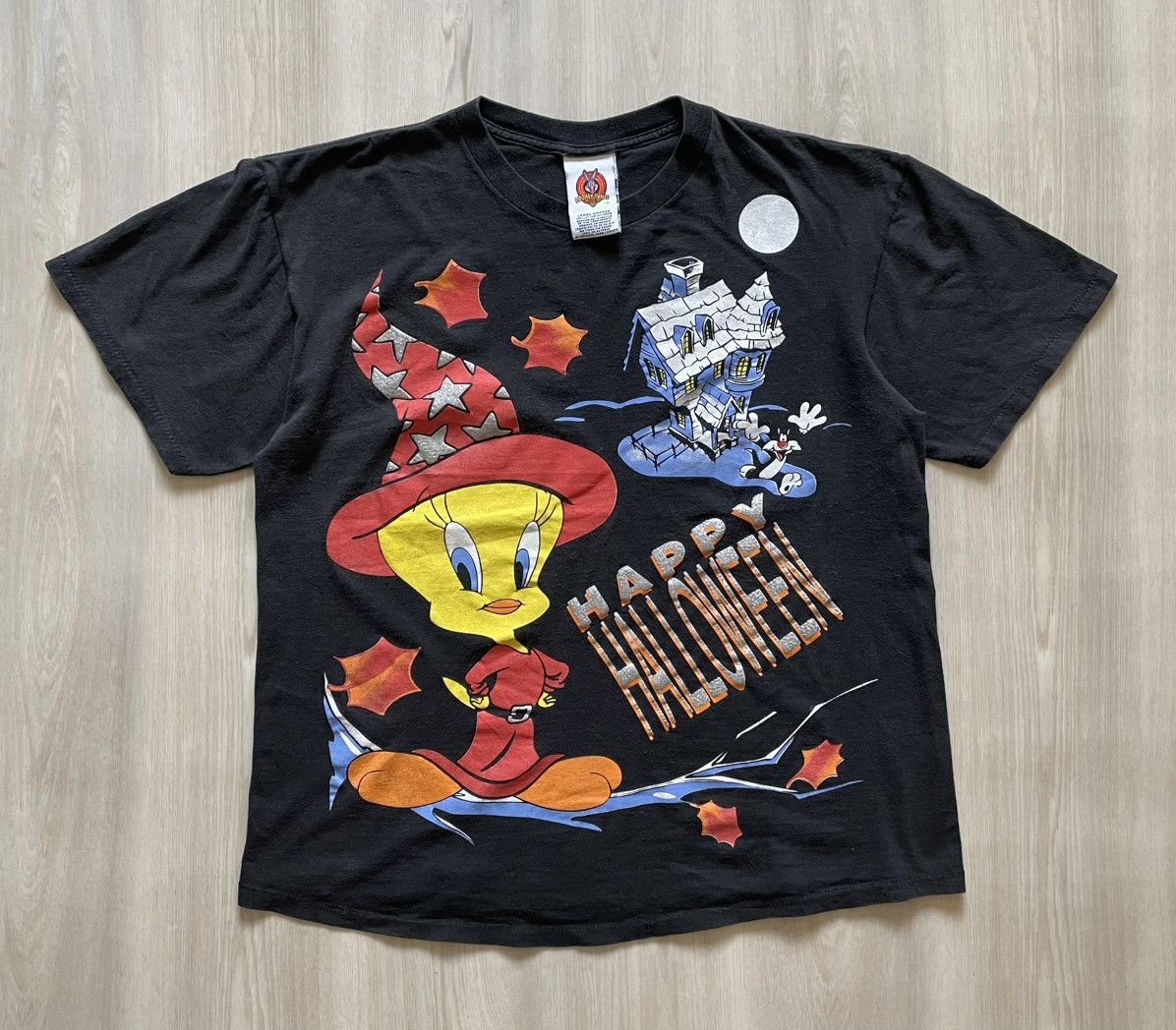 Warner Bros Vintage 90s Looney Tunes Single SHappy Halloween Tweety Sz L Size US L / EU 52-54 / 3 - 1 Thumbnail