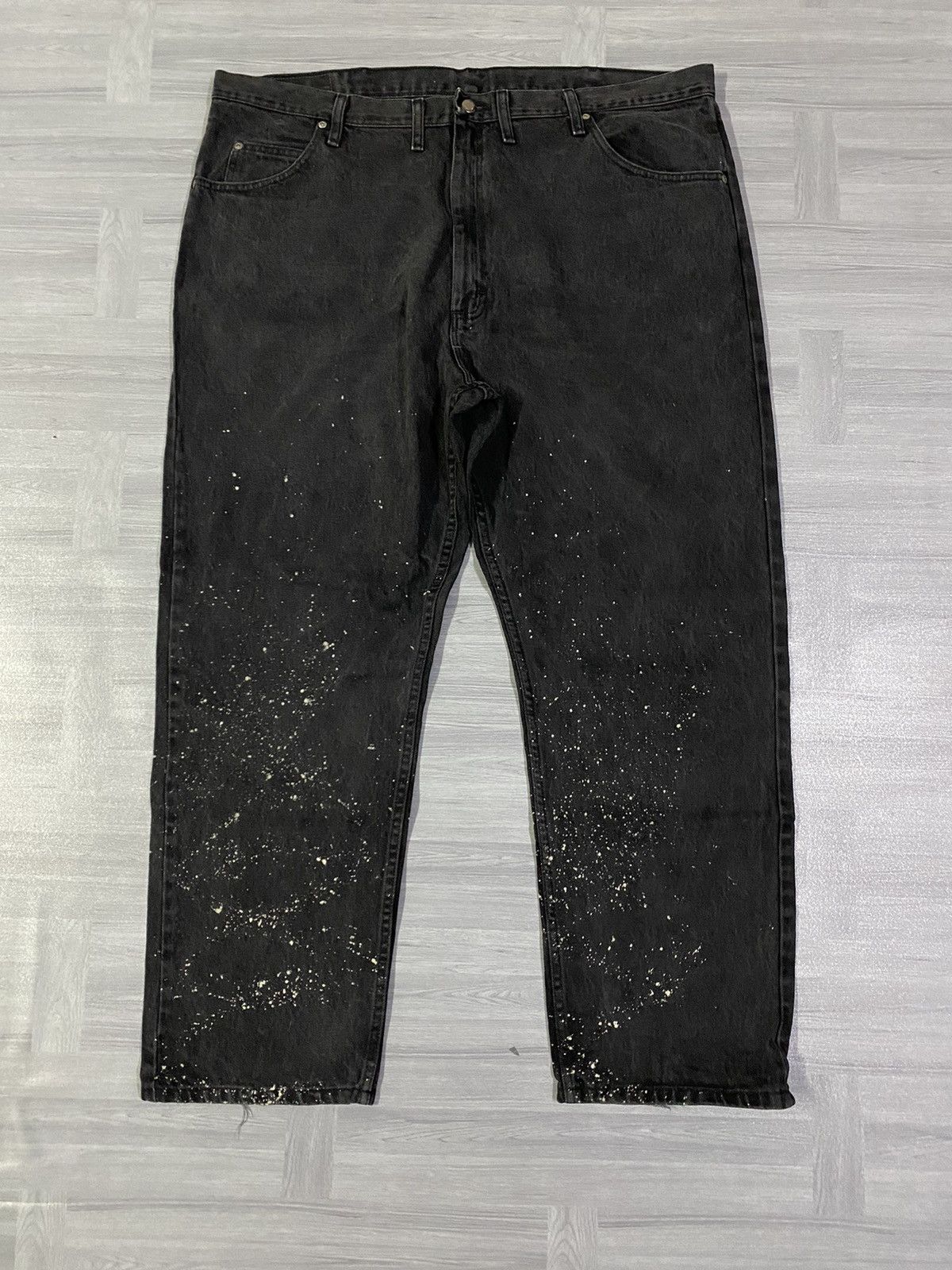 Wrangler Vintage Black Wrangler Jeans Size US 44 / EU 60 - 1 Thumbnail