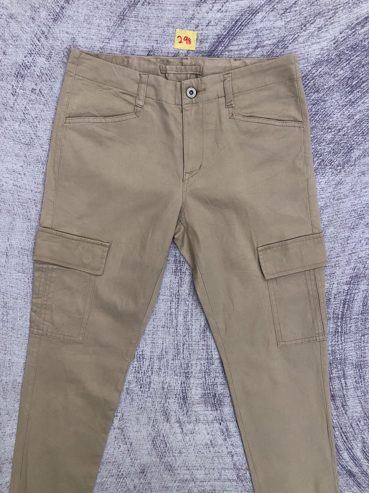Japanese Brand × Vintage Vintage Slim Fit Beige Cargo Trousers Multi Pocket Size US 28 / EU 44 - 2 Thumbnail