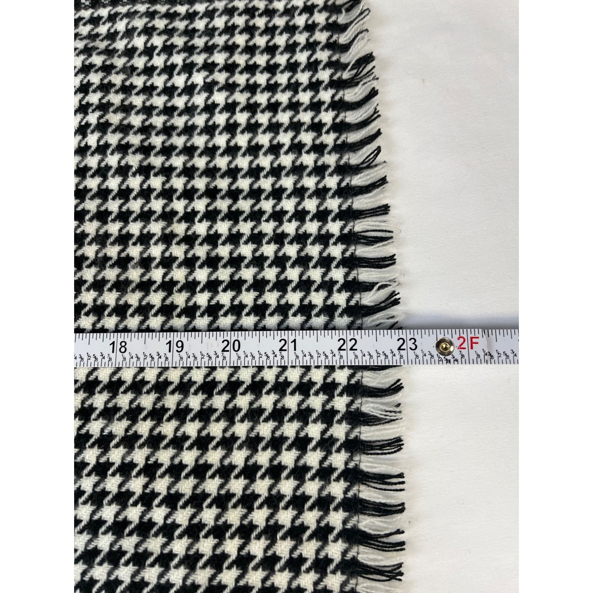 Other Black and White Houndstooth Scarf 70in long SKU 7094 Size ONE SIZE - 4 Thumbnail