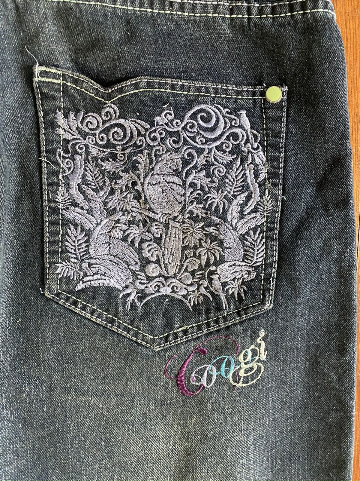 Coogi Vintage Y2K’s Coogi Parrot Embroidered Wide Leg Jeans 39x34 Size US 39 - 8 Thumbnail