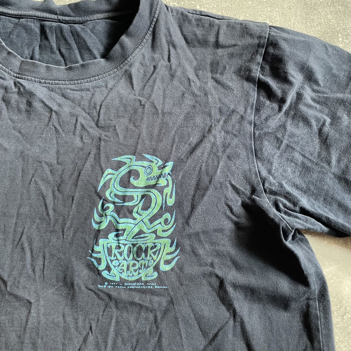 Other 1977 Vintage 90s dragon on ball Bravo Rock art tee Shirt Size US M / EU 48-50 / 2 - 7 Thumbnail