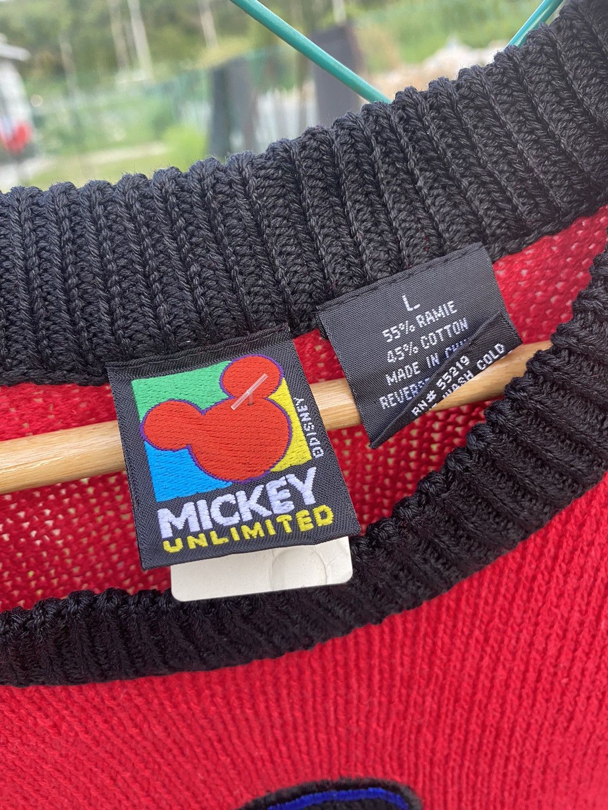 Mickey Mouse Vintage Mickey Mouse Big Logo Cable Knit Sweater Size US L / EU 52-54 / 3 - 6 Thumbnail