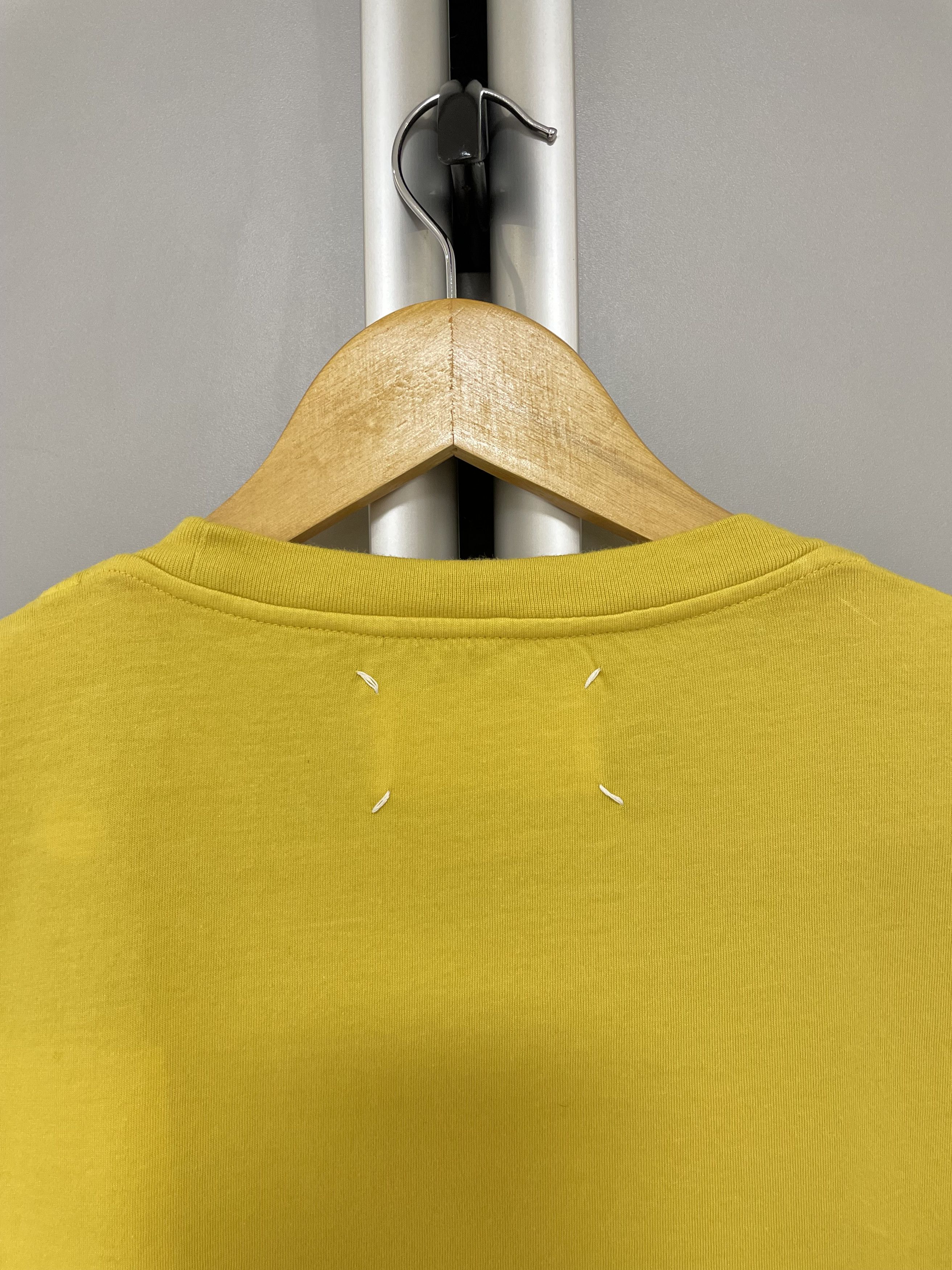 Maison Margiela MAISON MARTIN MARGIELA Paris Flower T-Shirt Archive Rare Tee Size US S / EU 44-46 / 1 - 9 Thumbnail