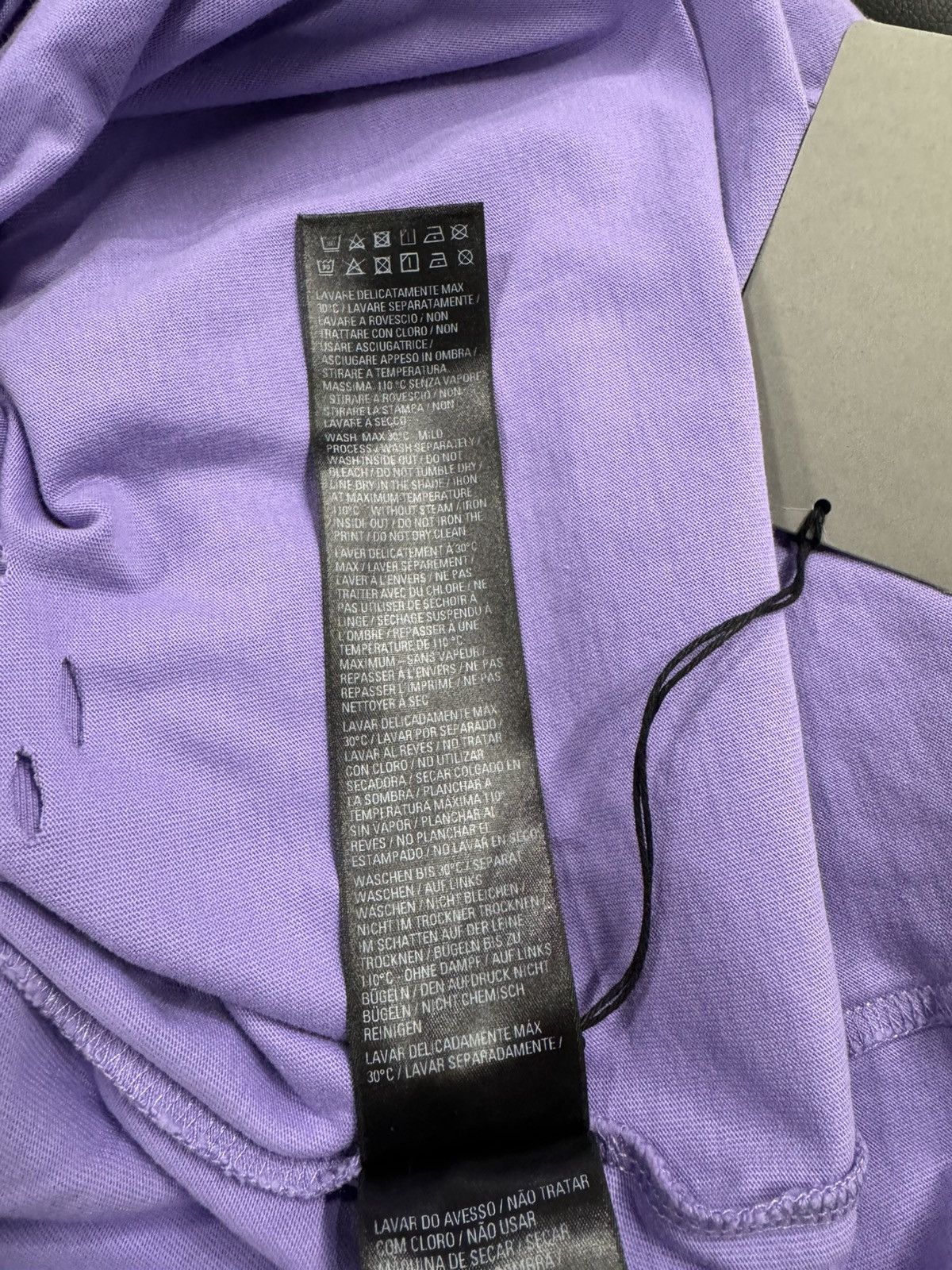Balenciaga Balenciaga Distressed Logo T-Shirt Size US XS / EU 42 / 0 - 5 Thumbnail