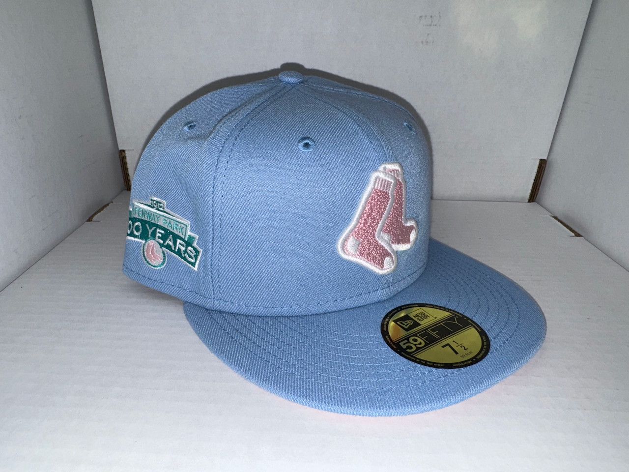 New Era Boston Red Sox Fitted, Sky (Size 7 1/2) Size ONE SIZE - 1 Thumbnail