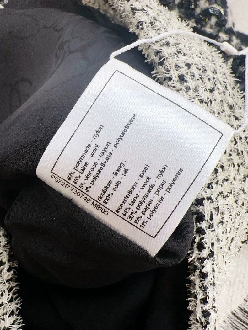 Chanel Chanel 17B series gray and white tweed jacket Size XS / US 0-2 / IT 36-38 - 6 Thumbnail