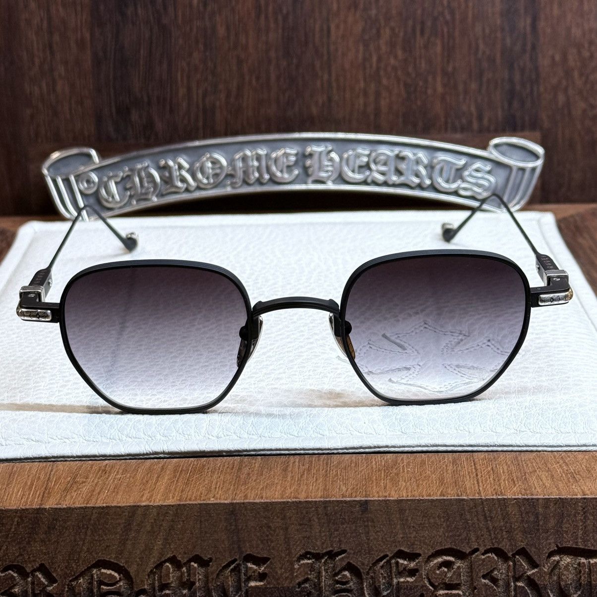 Chrome Hearts Chrome Hearts Vagilictorian 1/1 Sunglasses Size ONE SIZE - 3 Thumbnail