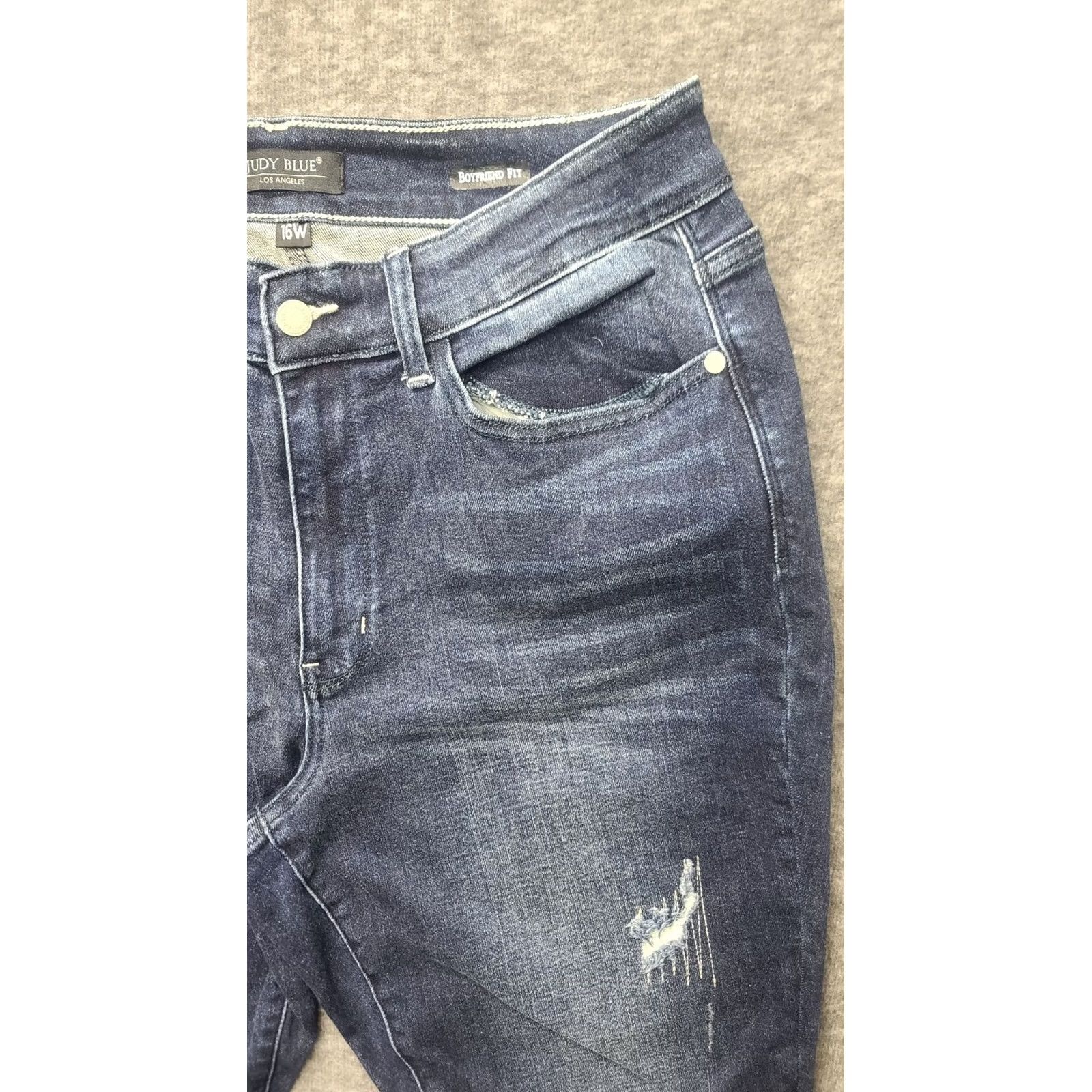 Vintage Judy Blue Jeans Womens 16WX32 Boyfriend Fit Ankle High Rise Stretch Denim Blue Pocket Zipper Button 32 In Inseam 16W Plus Womens Jeans Size 38" / US 16 / IT 52 - 7 Thumbnail