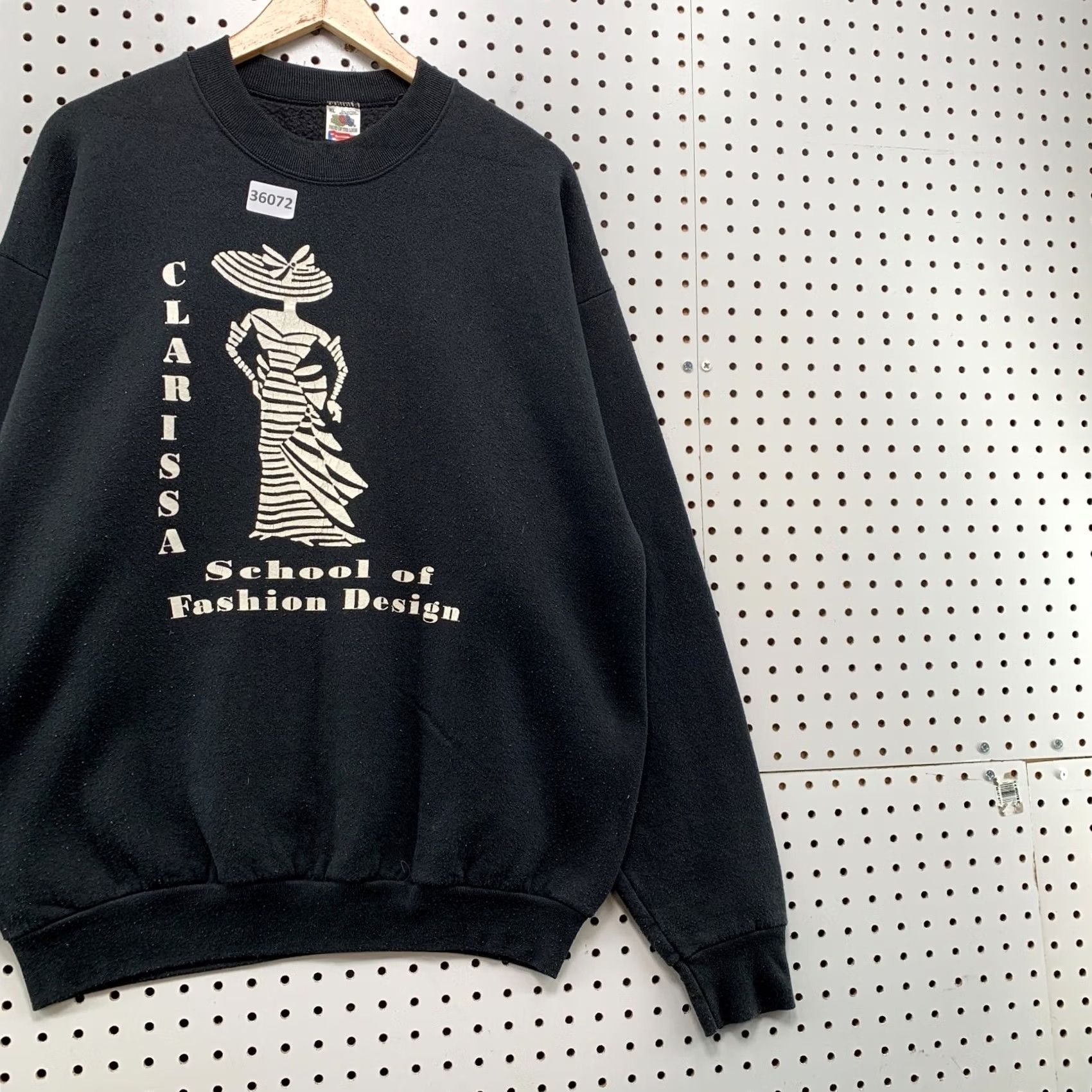 Fruit Of The Loom VINTAGE 90s Clarissa School Of Fashion Design Crewneck Sweatshirt Mens XL Black Graphic Print Nike Size US XL / EU 56 / 4 - 4 Thumbnail