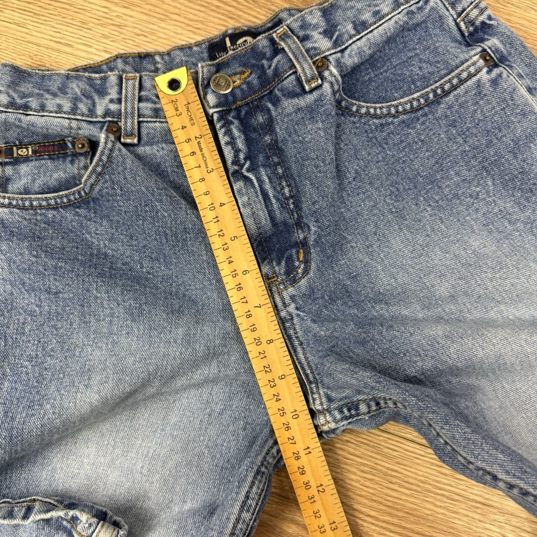 Vintage VINTAGE Y2K LEI Denim Jeans Flare Medium Wash Women's 9 Inseam 30 Rise Mid Size Juniors 30in? Size 30" / US 8 / IT 44 - 6 Thumbnail