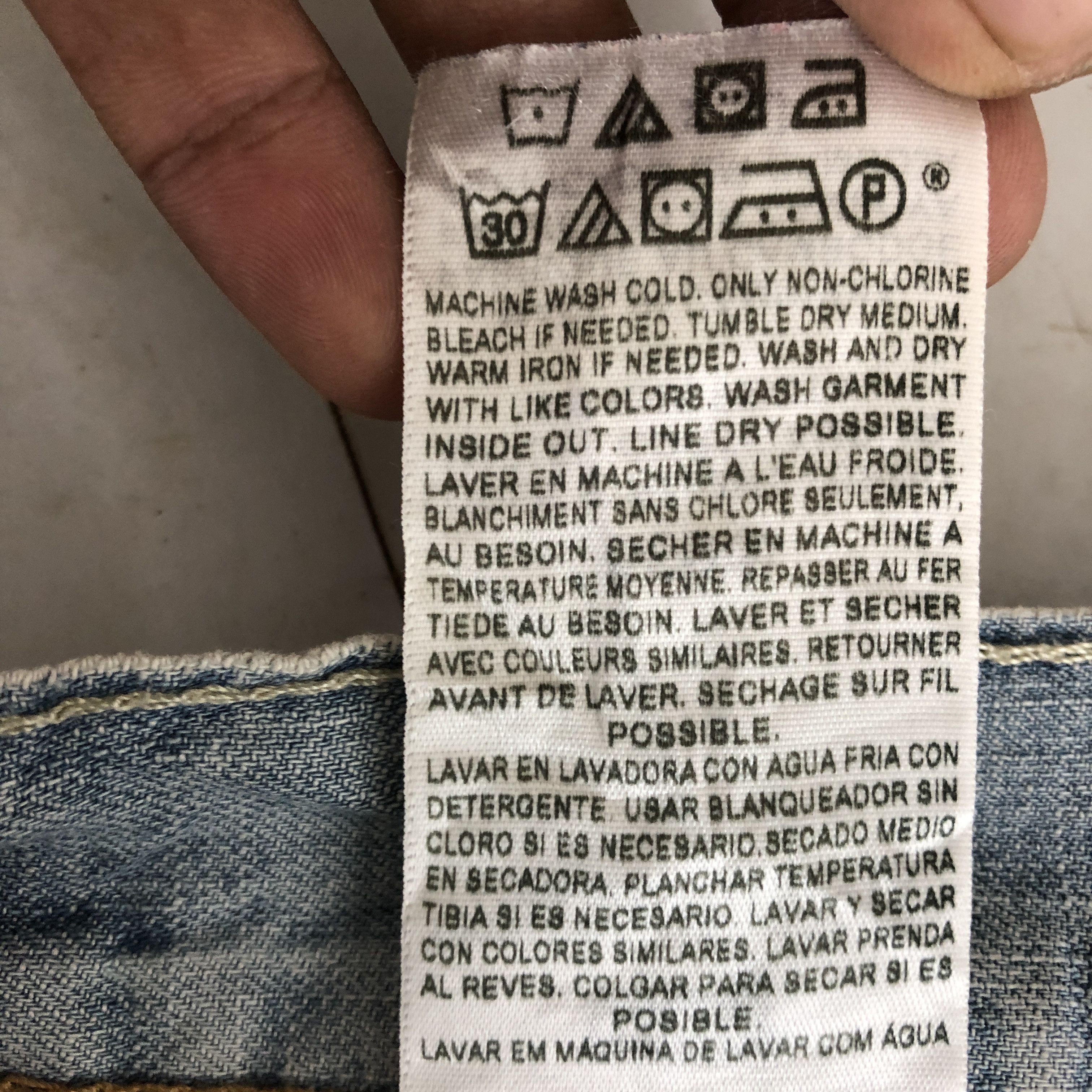 Levi's Vintage Levis 569 Faded Baggy Jeans Levi's Light Wash Denim Size US 32 / EU 48 - 9 Thumbnail