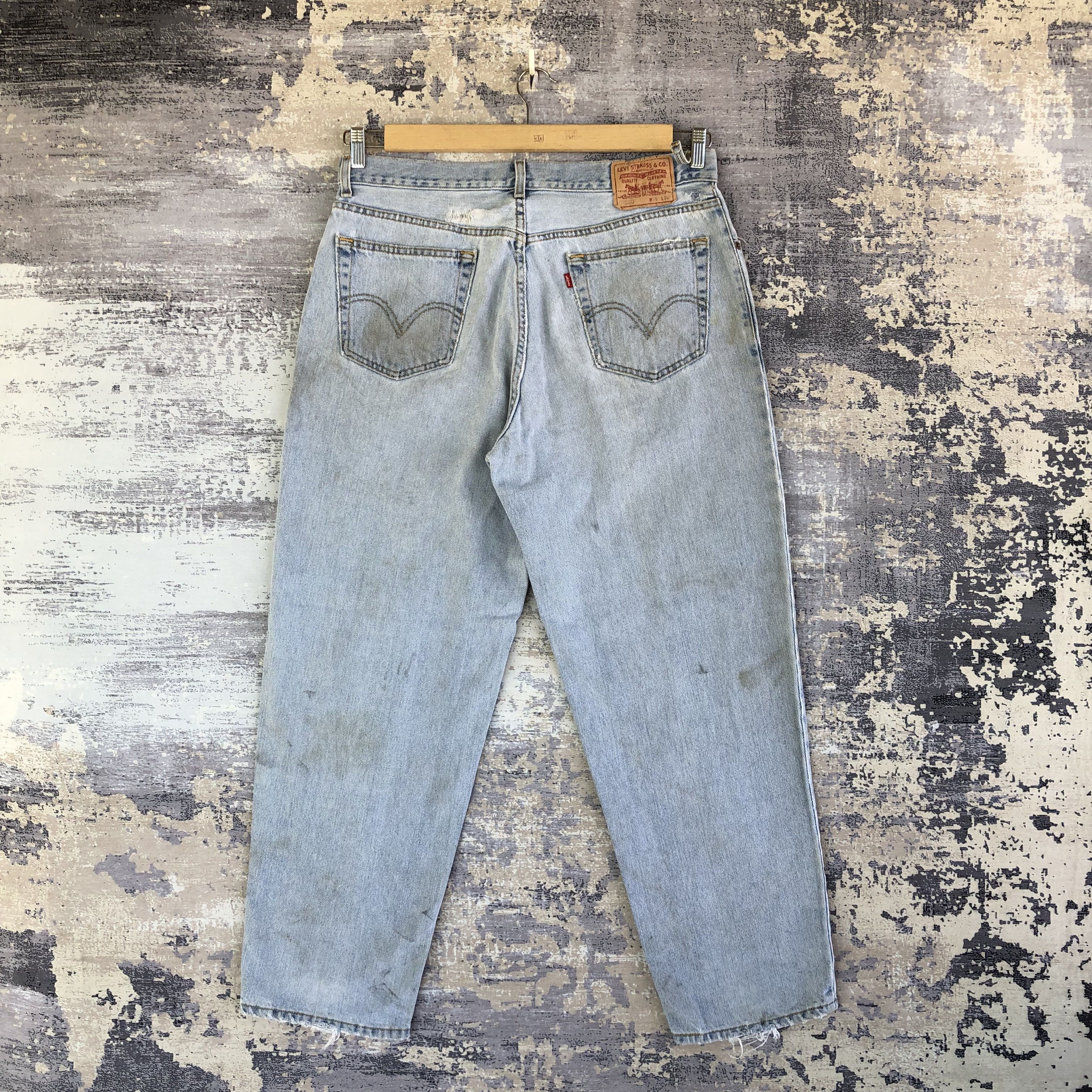 Levi's Vintage Levis 560 Dirty Faded Jeans Levis Distressed Denim Size US 34 / EU 50 - 2 Thumbnail