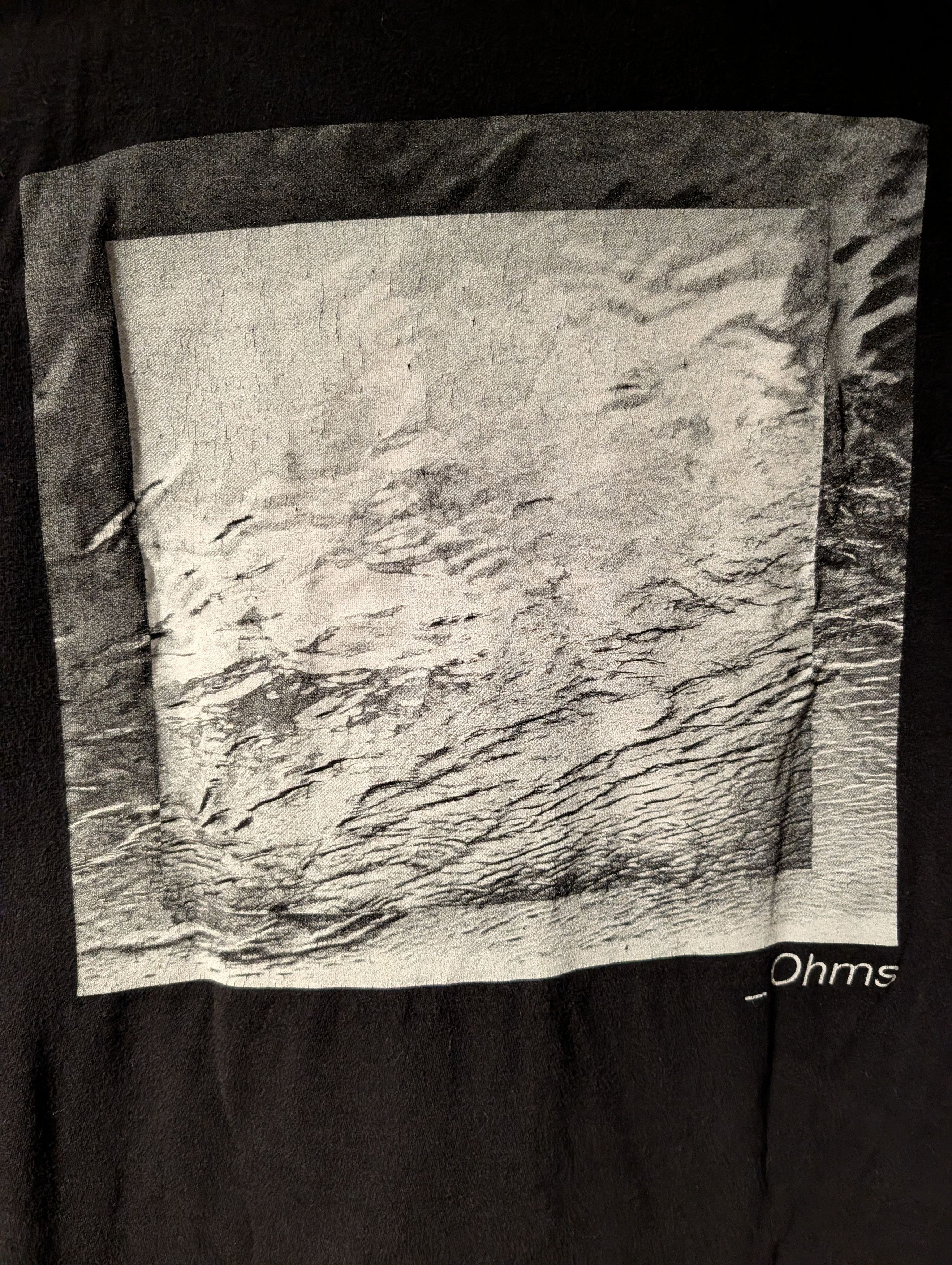 Band Tees Deftones Ohms 2020 Album Art Logo Double Sided 2XL T-Shirt Size US XXL / EU 58 / 5 - 5 Thumbnail