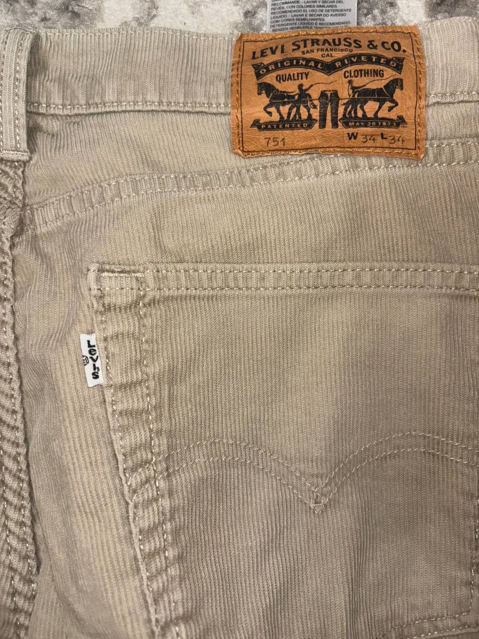 Levi's Levi’s 751 Corduroy Pants W34 L34 Beige Vintage Size US 34 / EU 50 - 19 Thumbnail