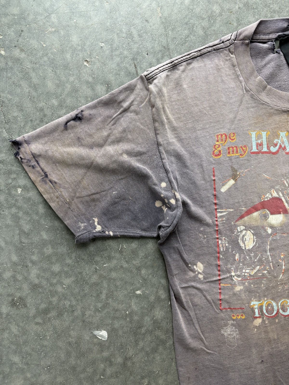 Harley Davidson Thrashed Vintage 1985 Harley Davidson 3D Emblem Tee Size US M / EU 48-50 / 2 - 7 Thumbnail