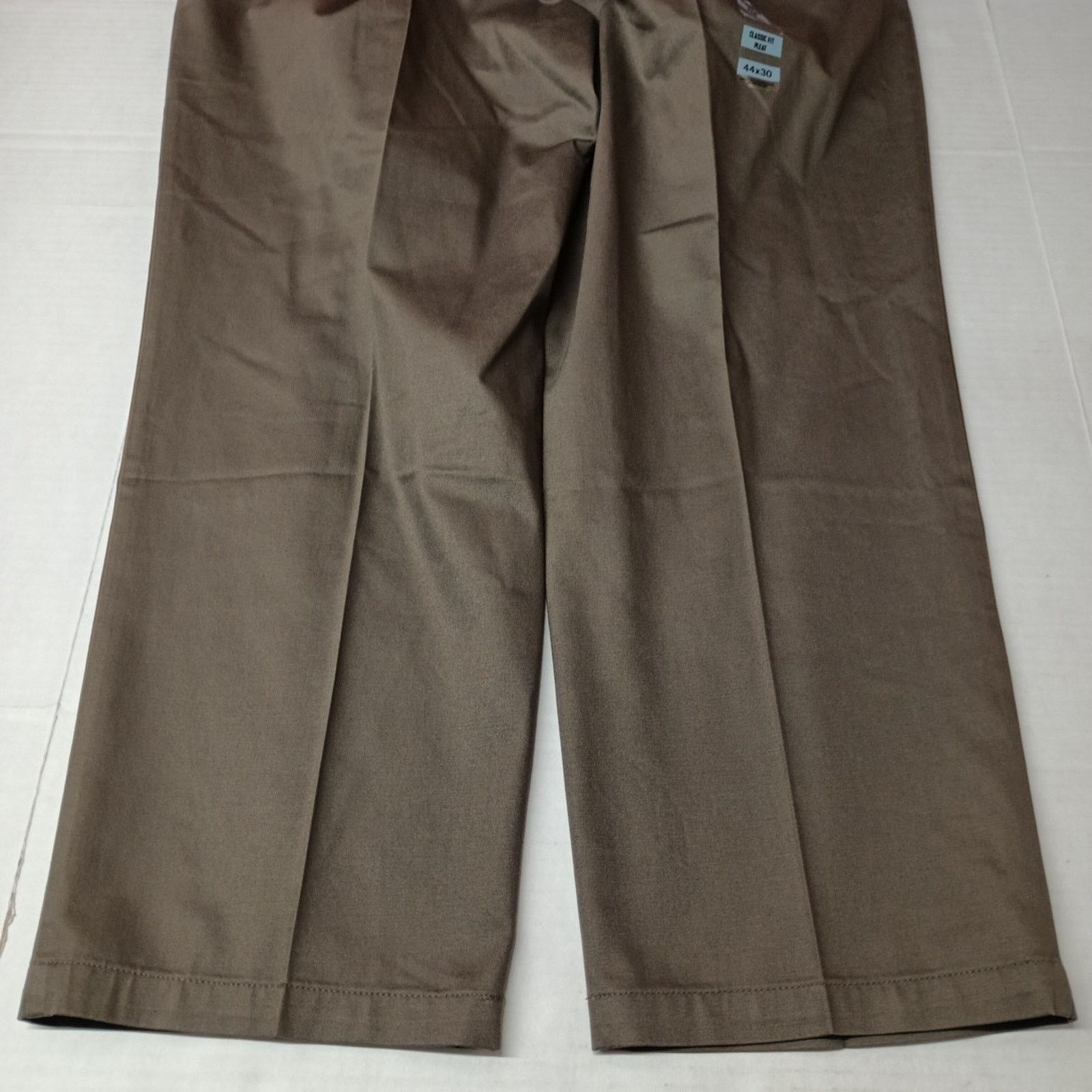 Dockers Dockers Signature Khakis Men's 44x30 Dark Pebble Pleated Size US 44 / EU 60 - 7 Thumbnail