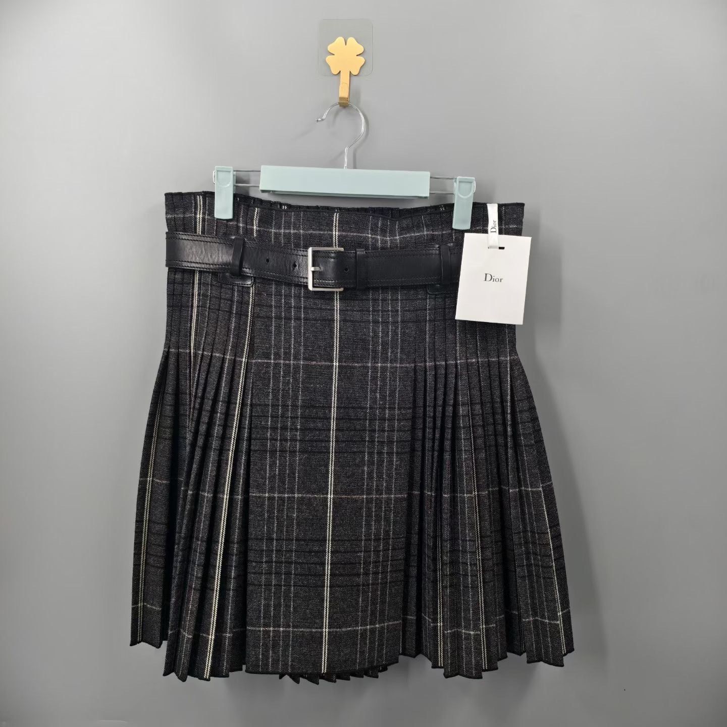 Dior Dior Wool Plaid Black Skirt 28 Women Size 28" / US 6 / IT 42 - 1 Thumbnail