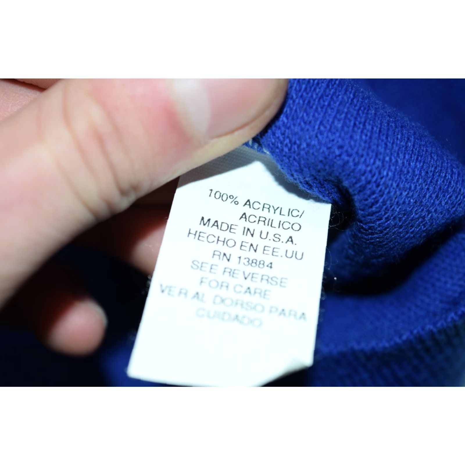 Izod VINTAGE IZOD Pullover Sweater Men's Large Royal Blue Acrylic V-Neck Knit Embroidered Classic USA Size US L / EU 52-54 / 3 - 6 Thumbnail