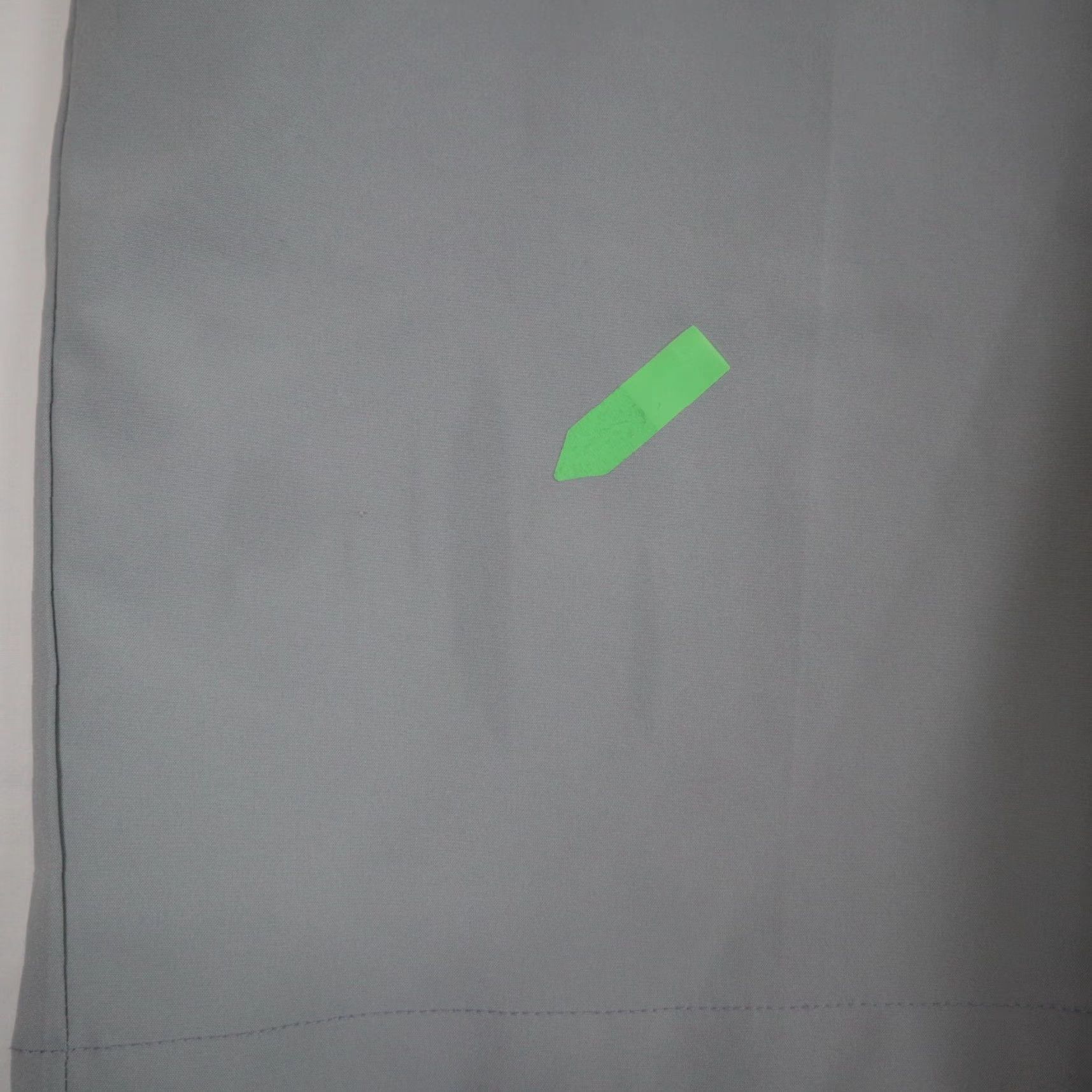Roundtree & Yorke Roundtree & Yorke Shorts Mens 36 Performance Chino Casual Flat Front Gray Short Nike? Size US 36 / EU 52 - 2 Thumbnail