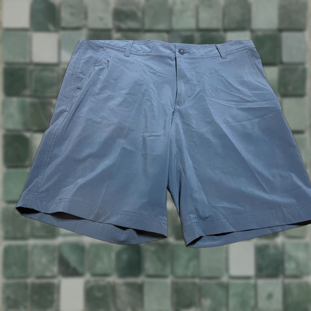 Vintage Columbia Shorts Mens Size 36 Blue Size US 36 / EU 52 - 1 Thumbnail
