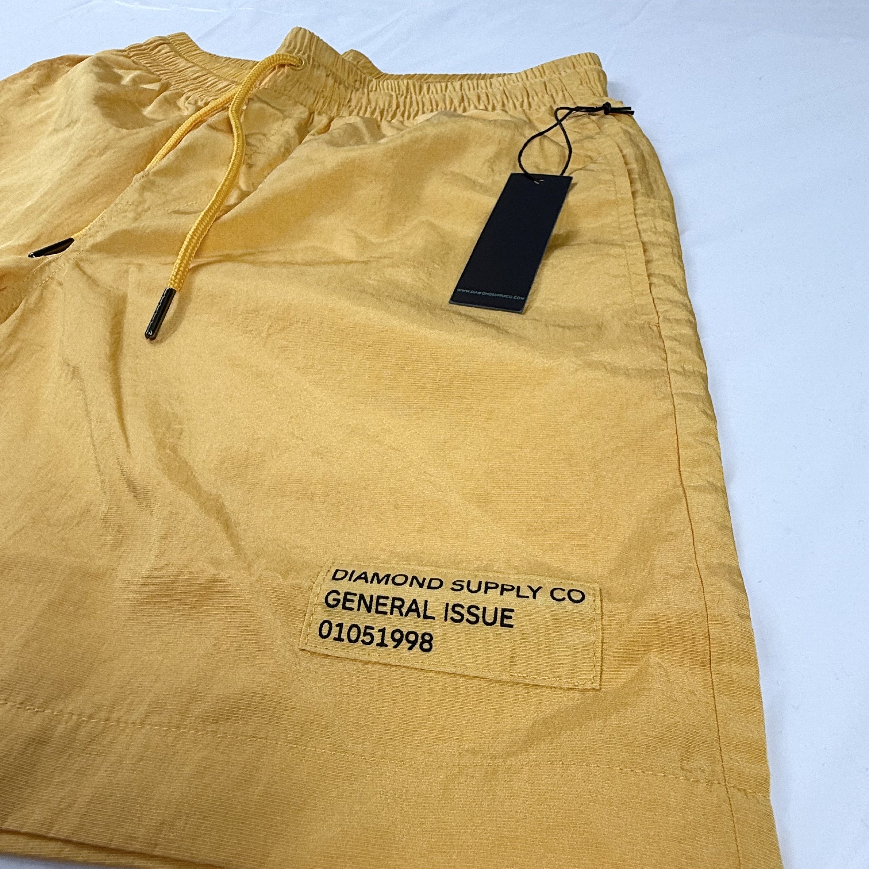 Diamond Supply Co. Diamond Supply Co General Issue Nylon Shorts Mens 30 NEW Size US 30 / EU 46 - 3 Thumbnail