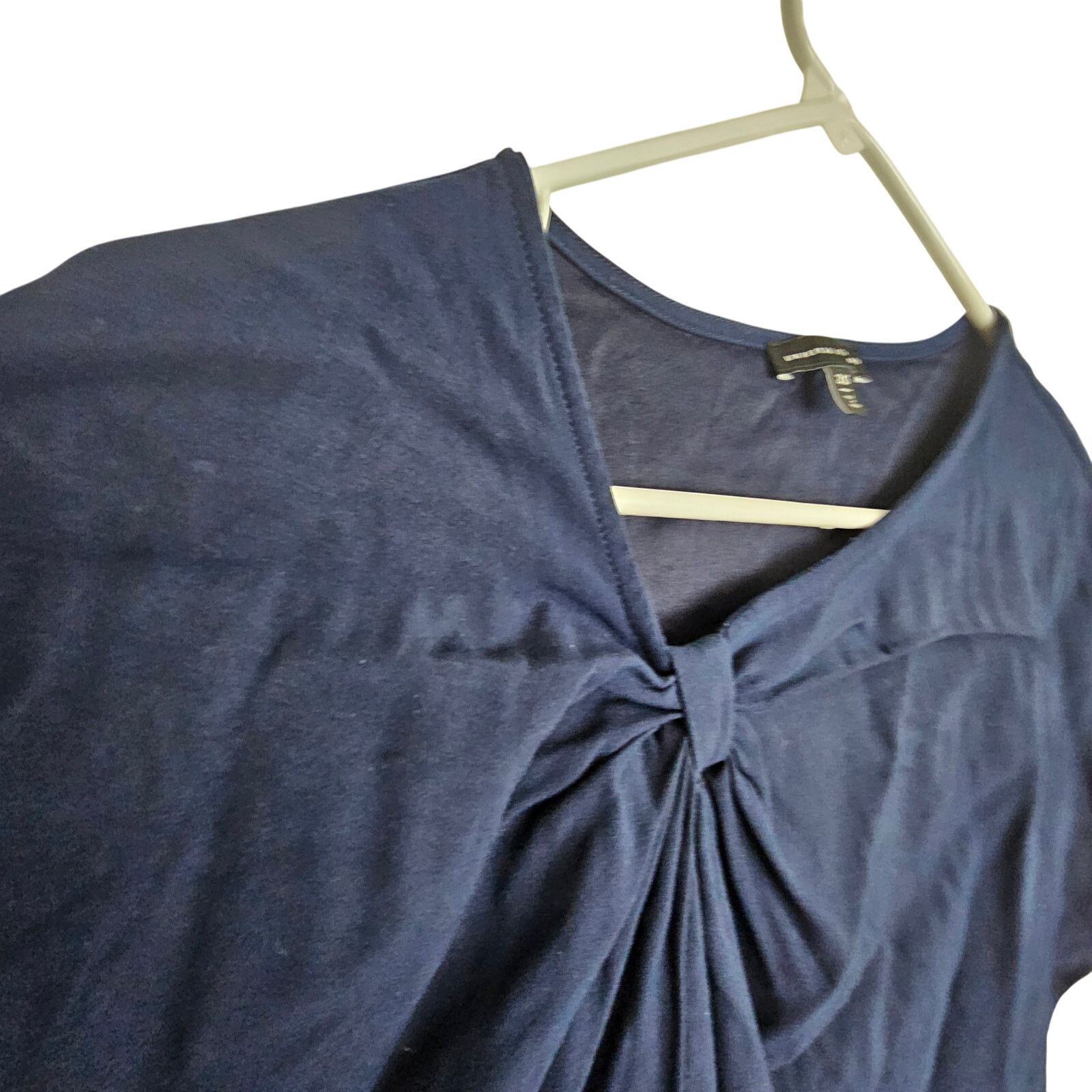 Universal Overall Chicago Universal Standard Front Knot Top Sz 2XS Classic Minimalist Size M / US 6-8 / IT 42-44 - 5 Thumbnail