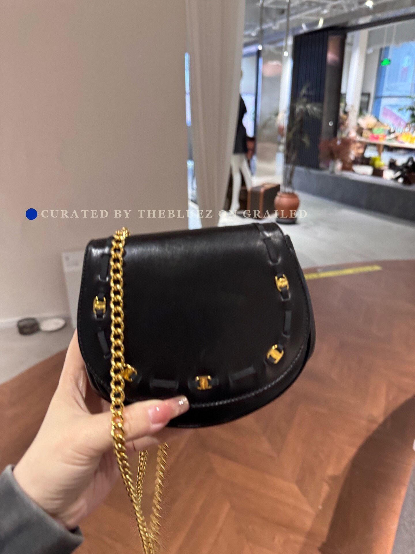 Salvatore Ferragamo Ferragamo Black Gold Chain Minibag Size ONE SIZE - 1 Thumbnail