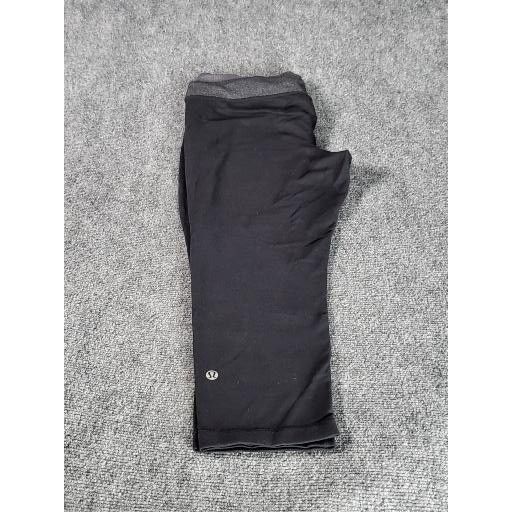 Lululemon Lululemon Dharana Yoga Crop Pants Women Sz 10 Black Gray Cas Size 32" / US 10 / IT 46 - 1 Thumbnail