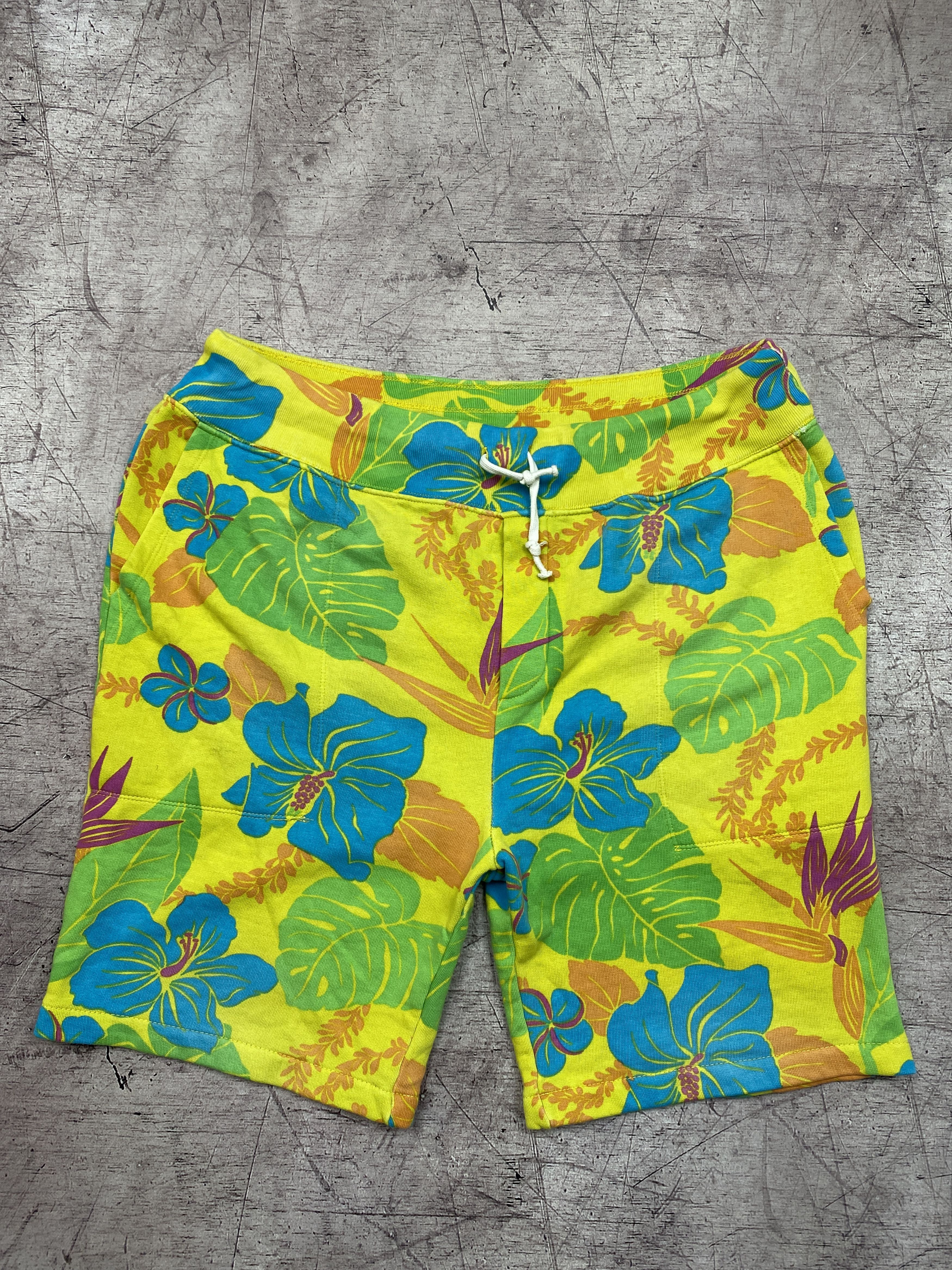 Polo Ralph Lauren Polo Ralph Lauren Mens Cotton Shorts Floral Print Size US 34 / EU 50 - 1 Thumbnail